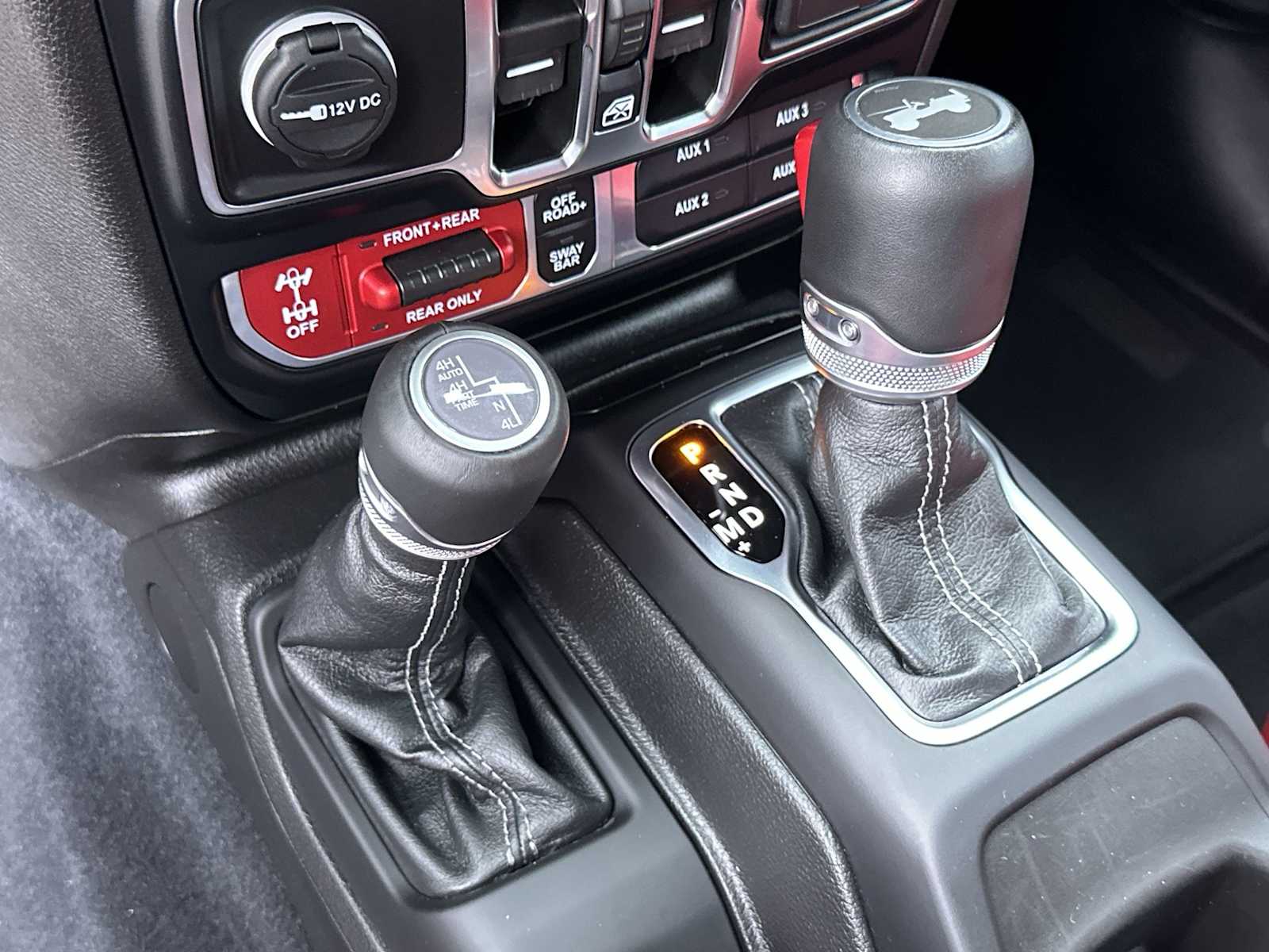 Thumbnail: 2024 Jeep Wrangler - 23