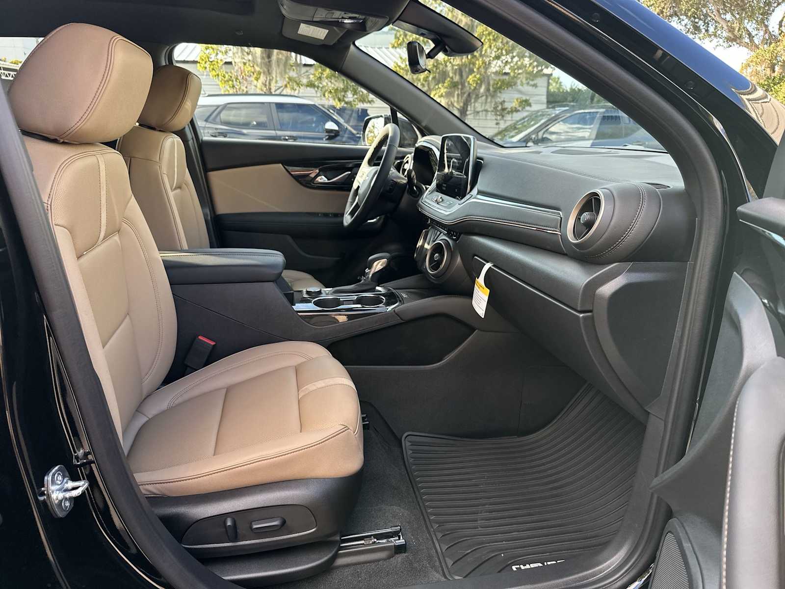 Thumbnail: 2025 Chevrolet Blazer - 20