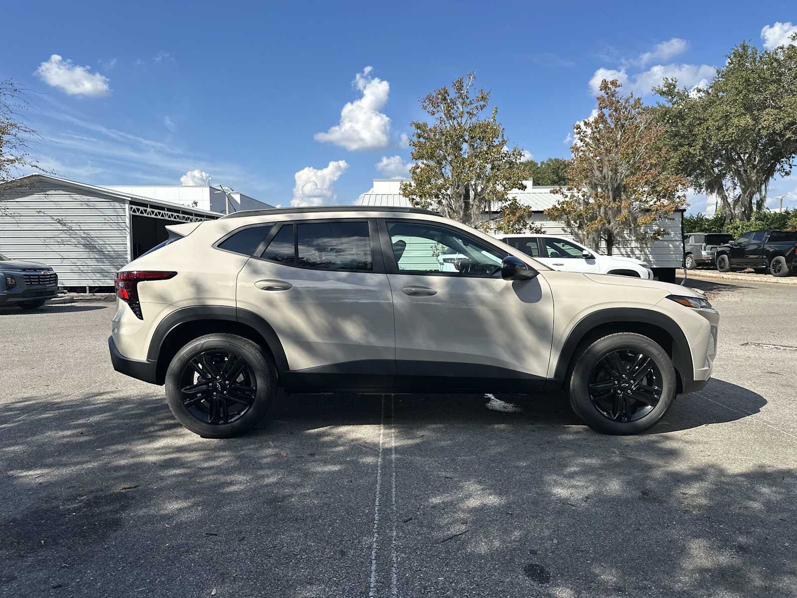 Thumbnail: 2026 Chevrolet Trax - 7