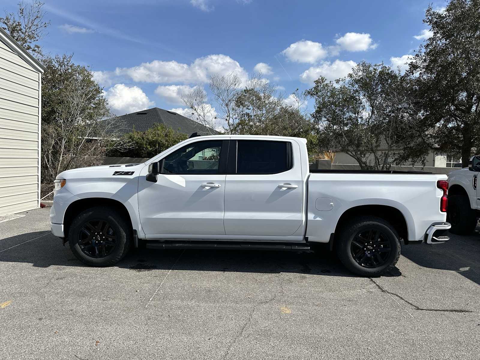 Thumbnail: 2026 Chevrolet Silverado 1500 - 3