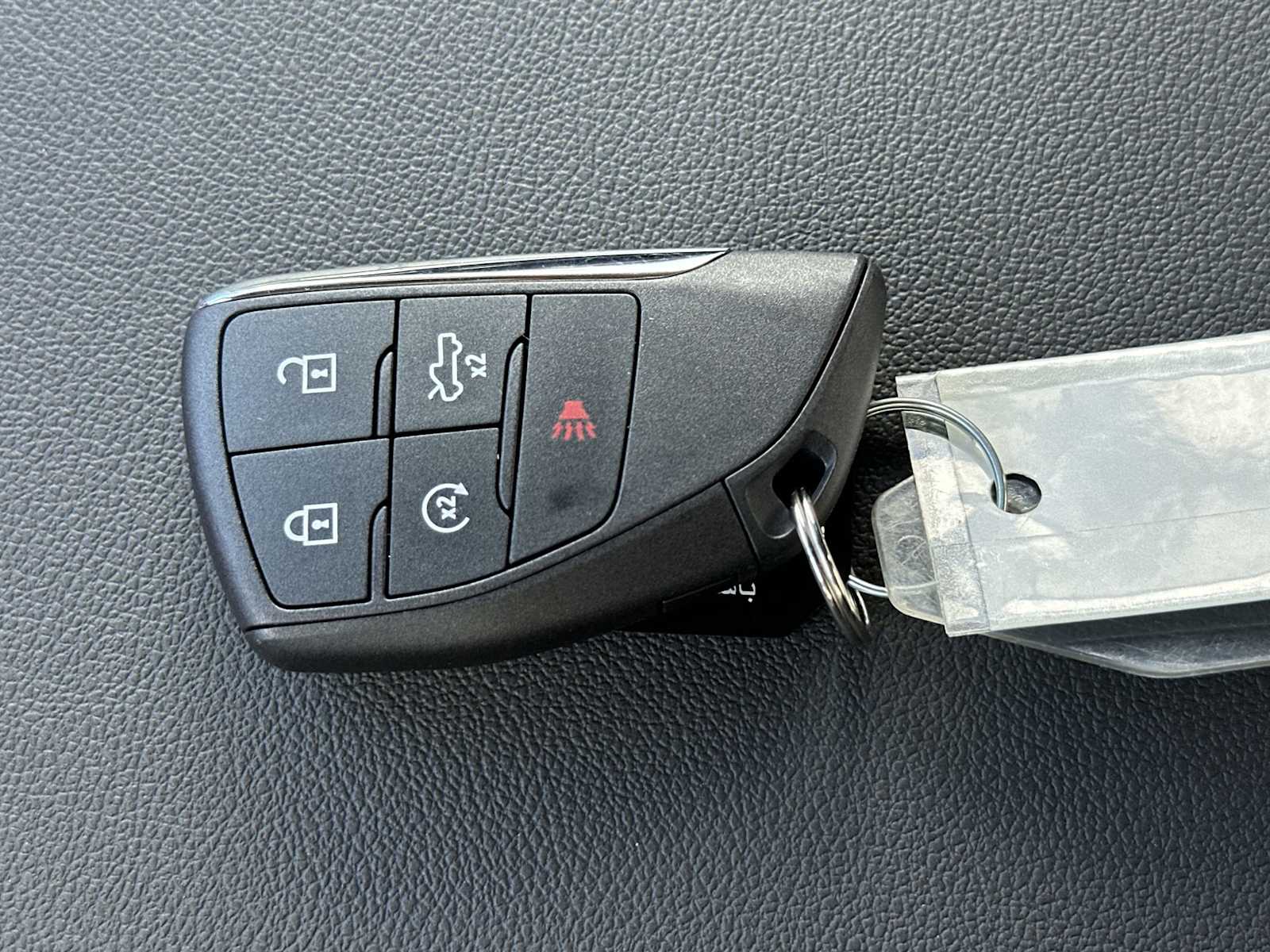 Thumbnail: 2026 Chevrolet Silverado 1500 - 26