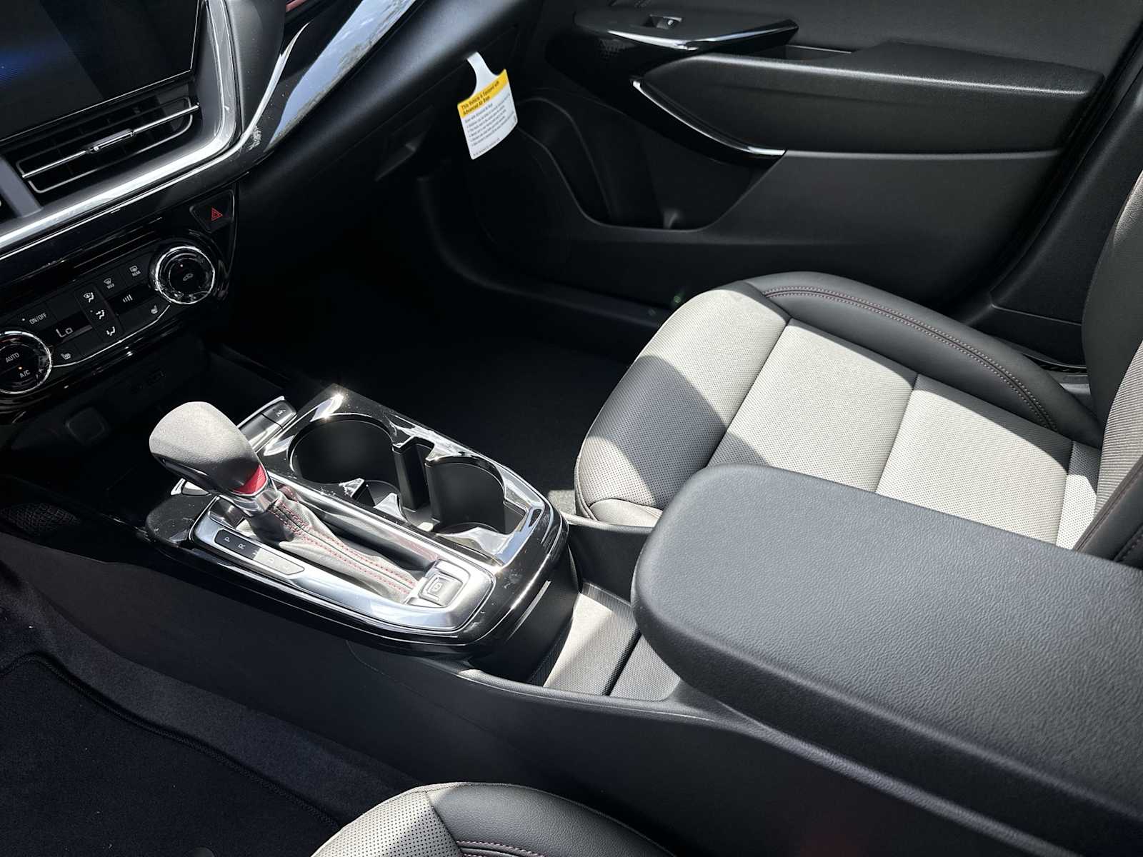 Thumbnail: 2026 Chevrolet Trax - 21
