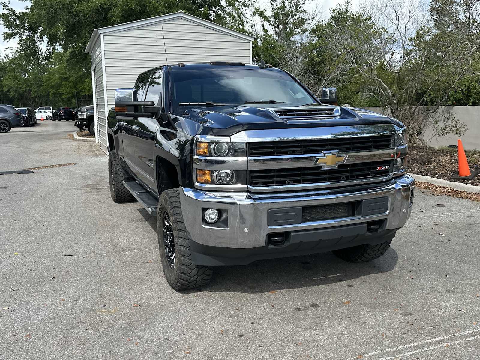 Thumbnail: 2017 Chevrolet Silverado 2500 - 8