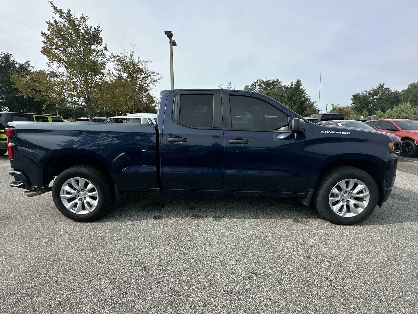 Thumbnail: 2020 Chevrolet Silverado 1500 - 7