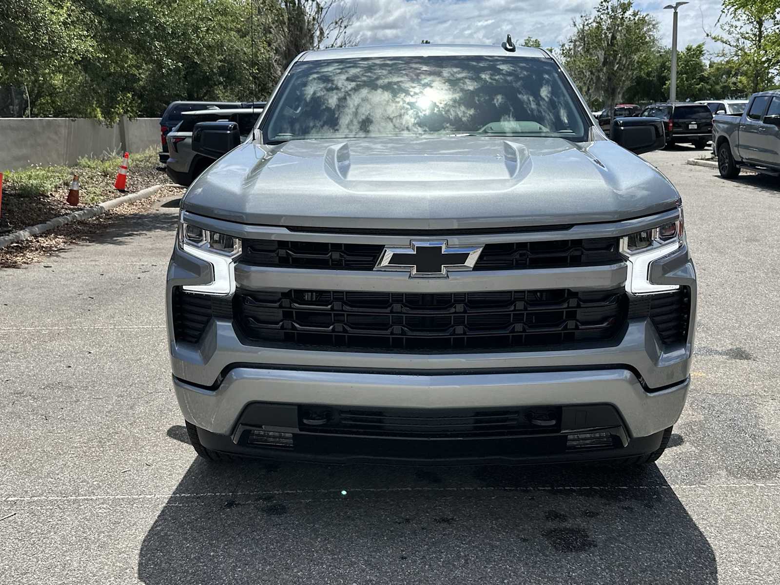 Thumbnail: 2026 Chevrolet Silverado 1500 - 10