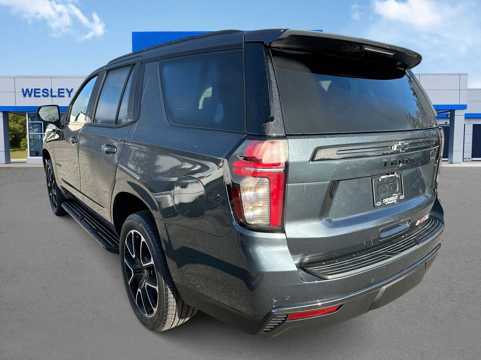 Thumbnail: 2021 Chevrolet Tahoe - 5