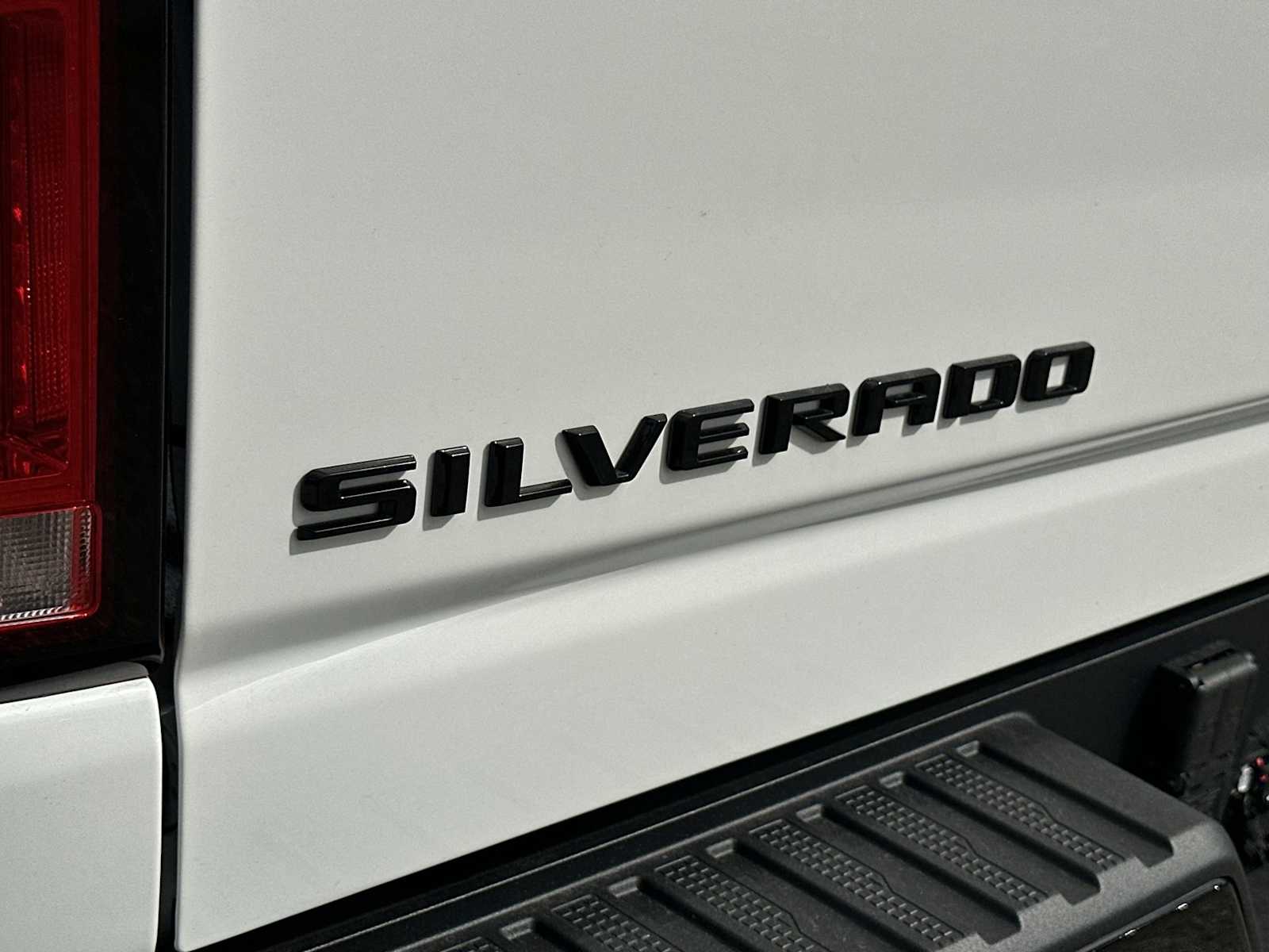 Thumbnail: 2026 Chevrolet Silverado 2500 - 11