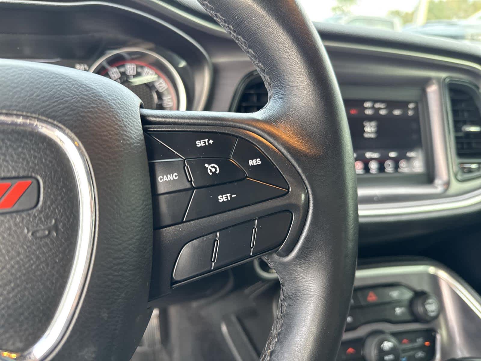 Thumbnail: 2018 Dodge Challenger - 29