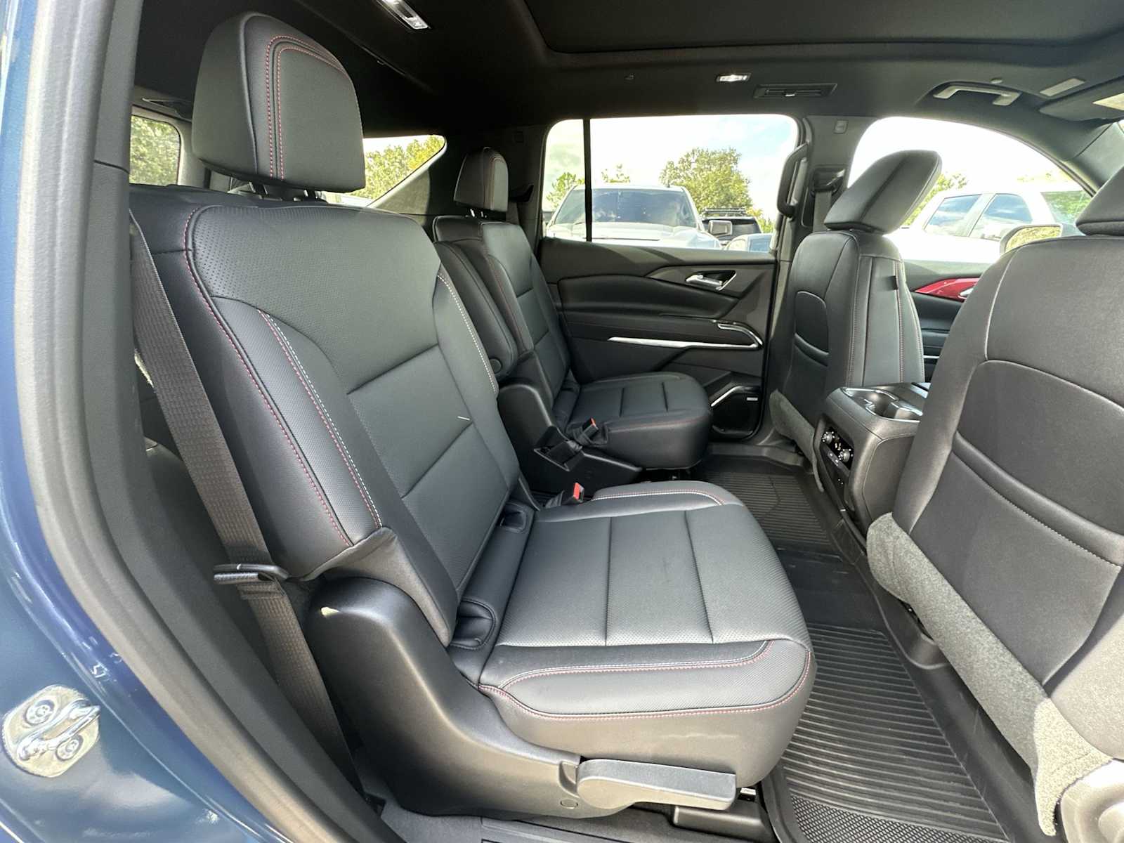 Thumbnail: 2026 Chevrolet Traverse - 18