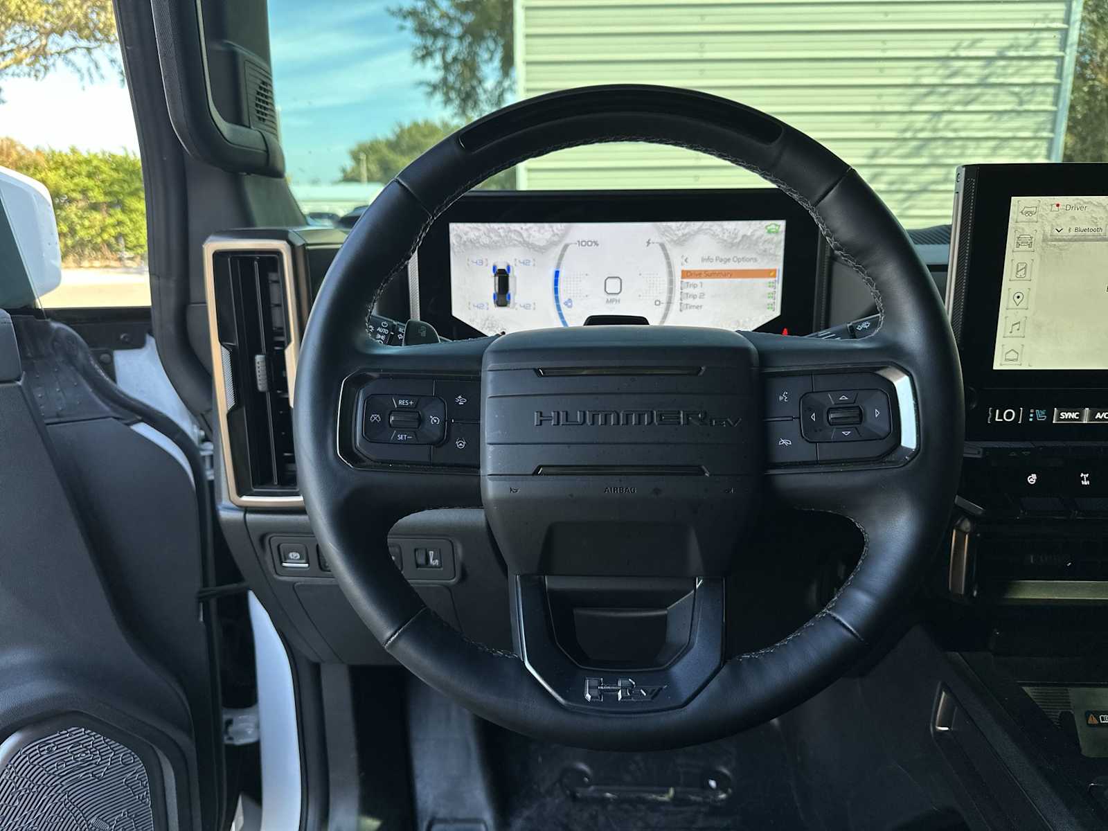 Thumbnail: 2025 GMC Hummer EV - 20