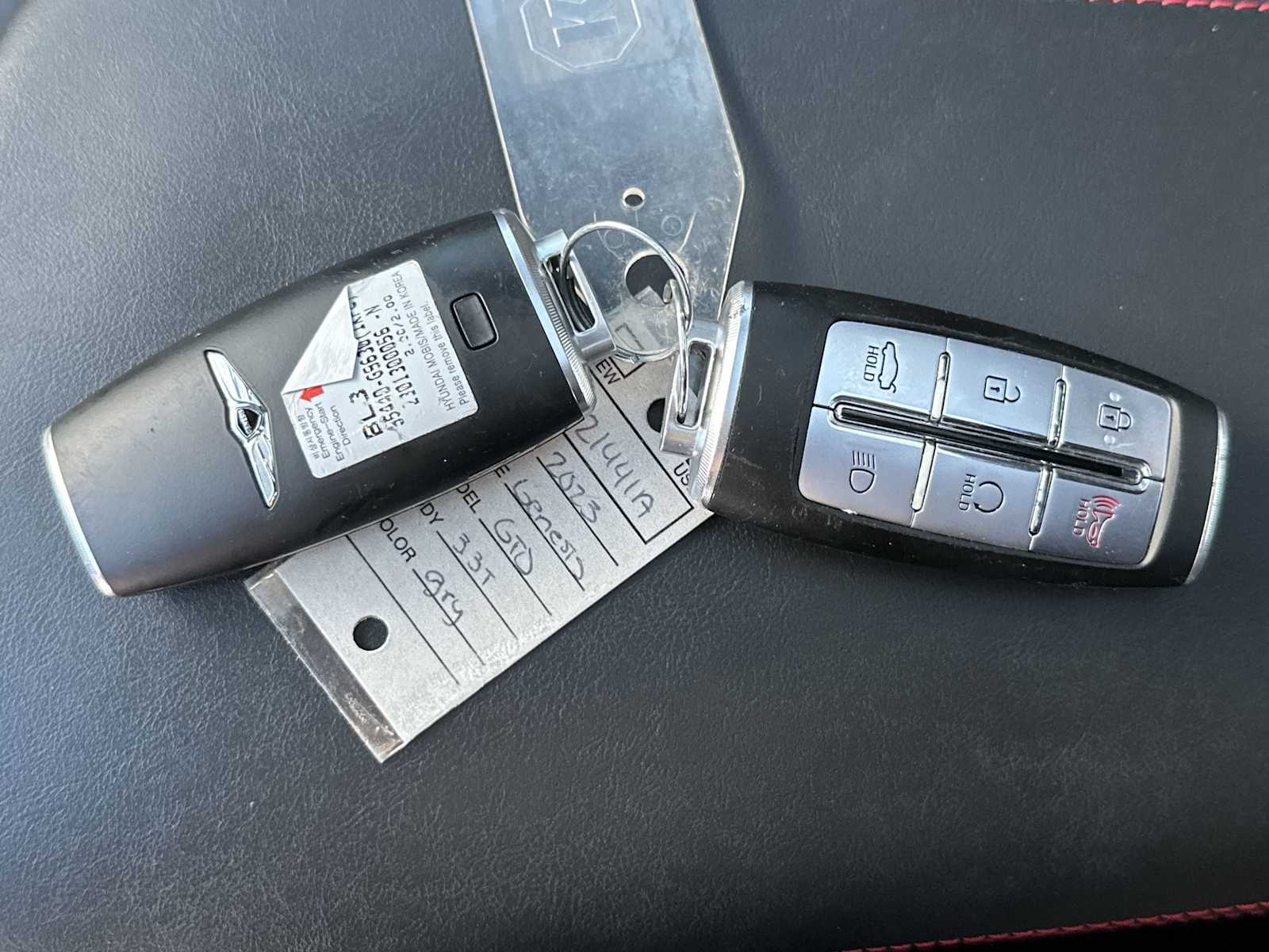 Thumbnail: 2023 Genesis G70 - 27