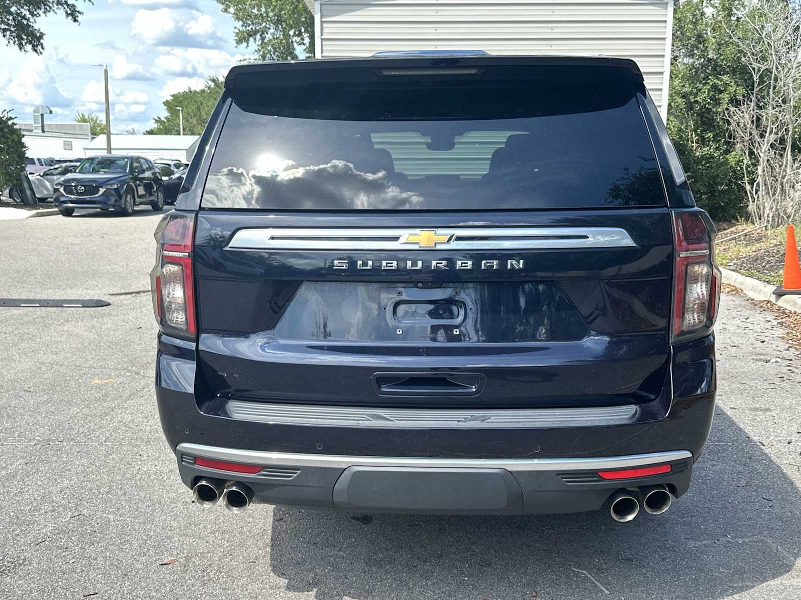 Thumbnail: 2023 Chevrolet Suburban - 5