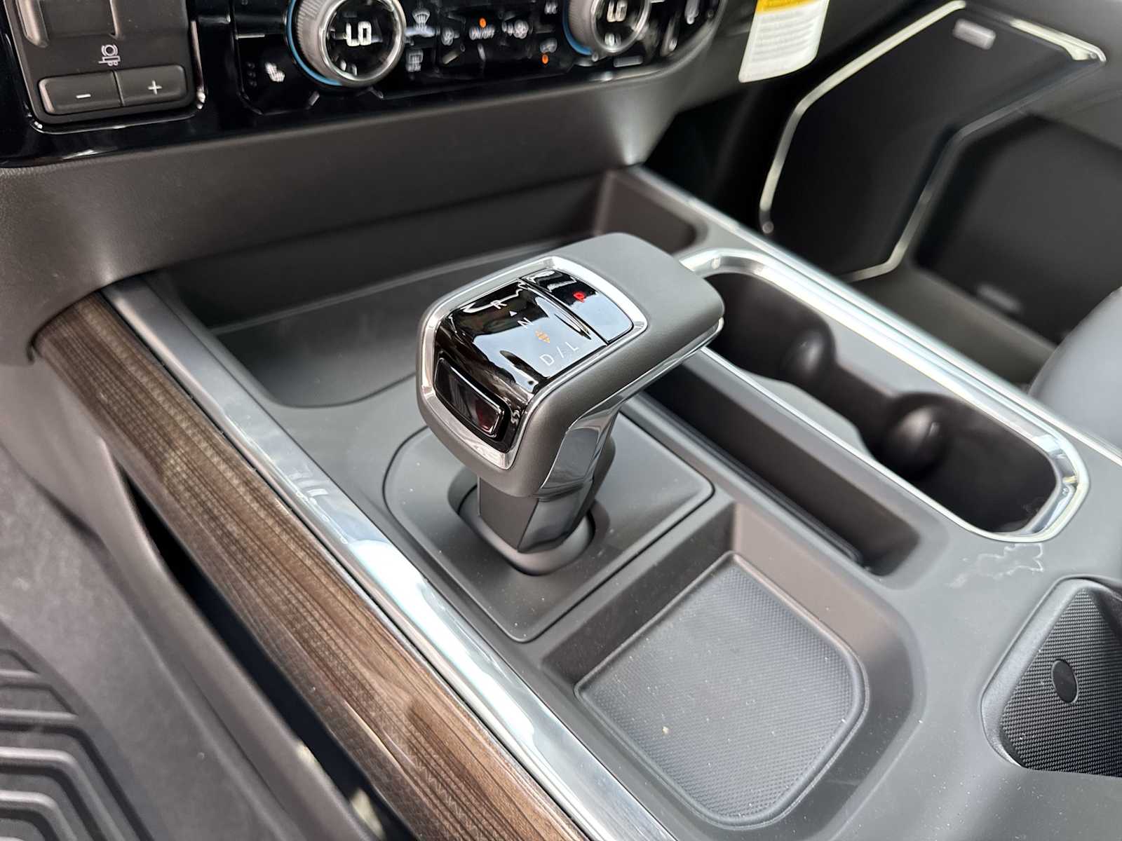 2025 Chevrolet Silverado 1500  23
