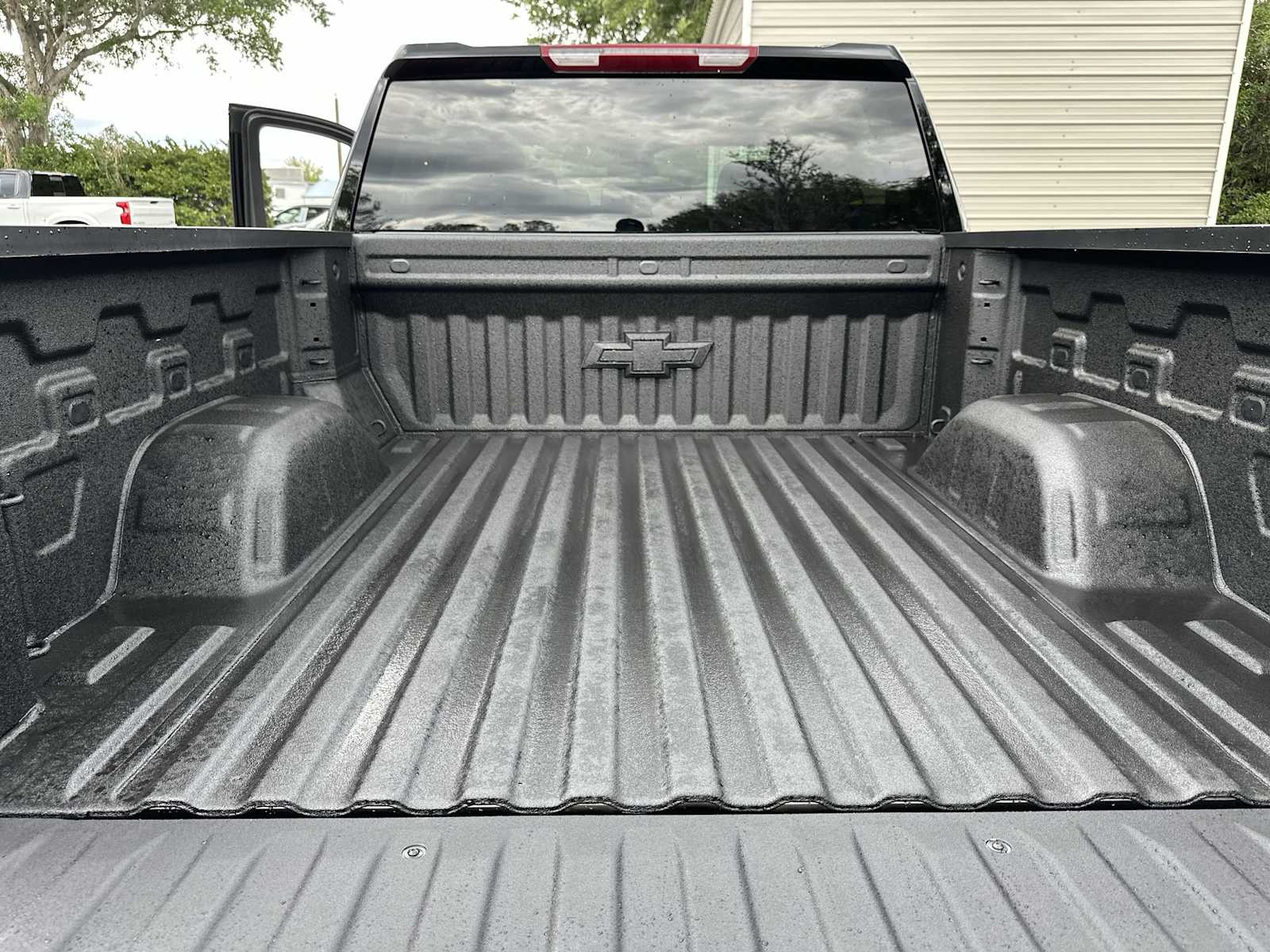 Thumbnail: 2026 Chevrolet Silverado 1500 - 25