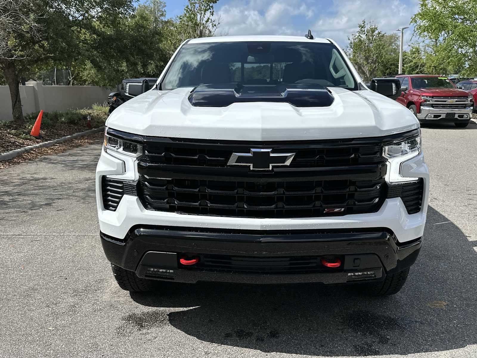 Thumbnail: 2026 Chevrolet Silverado 1500 - 9
