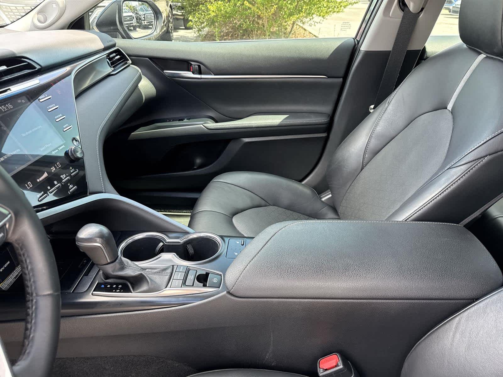 2020 Toyota Camry XSE 13