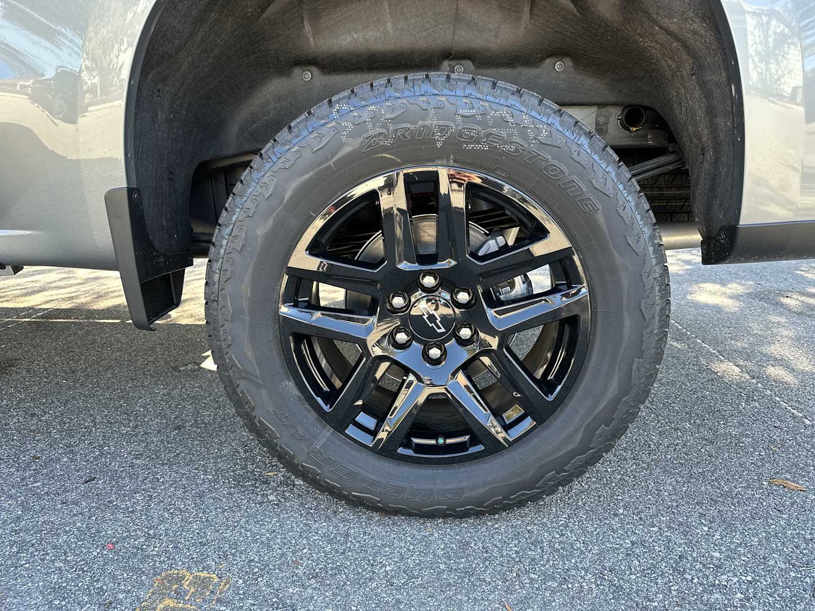 Thumbnail: 2026 Chevrolet Silverado 1500 - 12