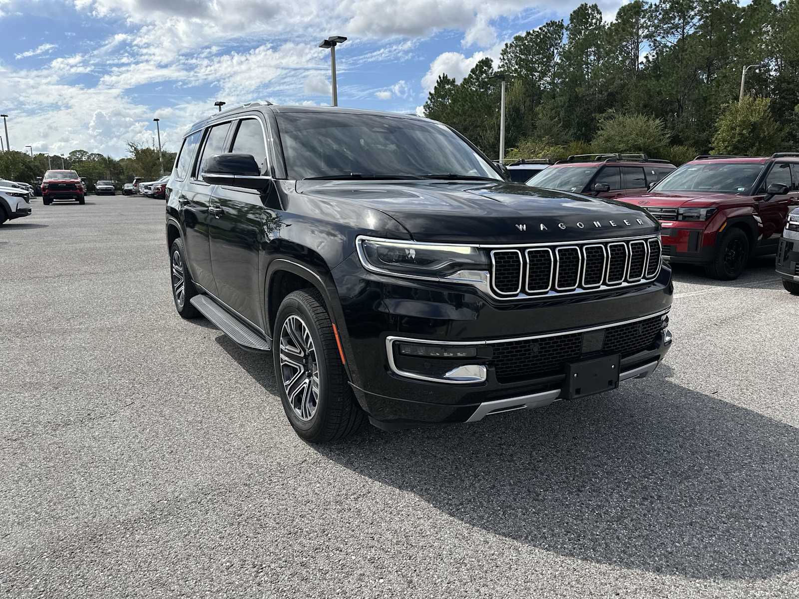 Thumbnail: 2023 Jeep Wagoneer - 8