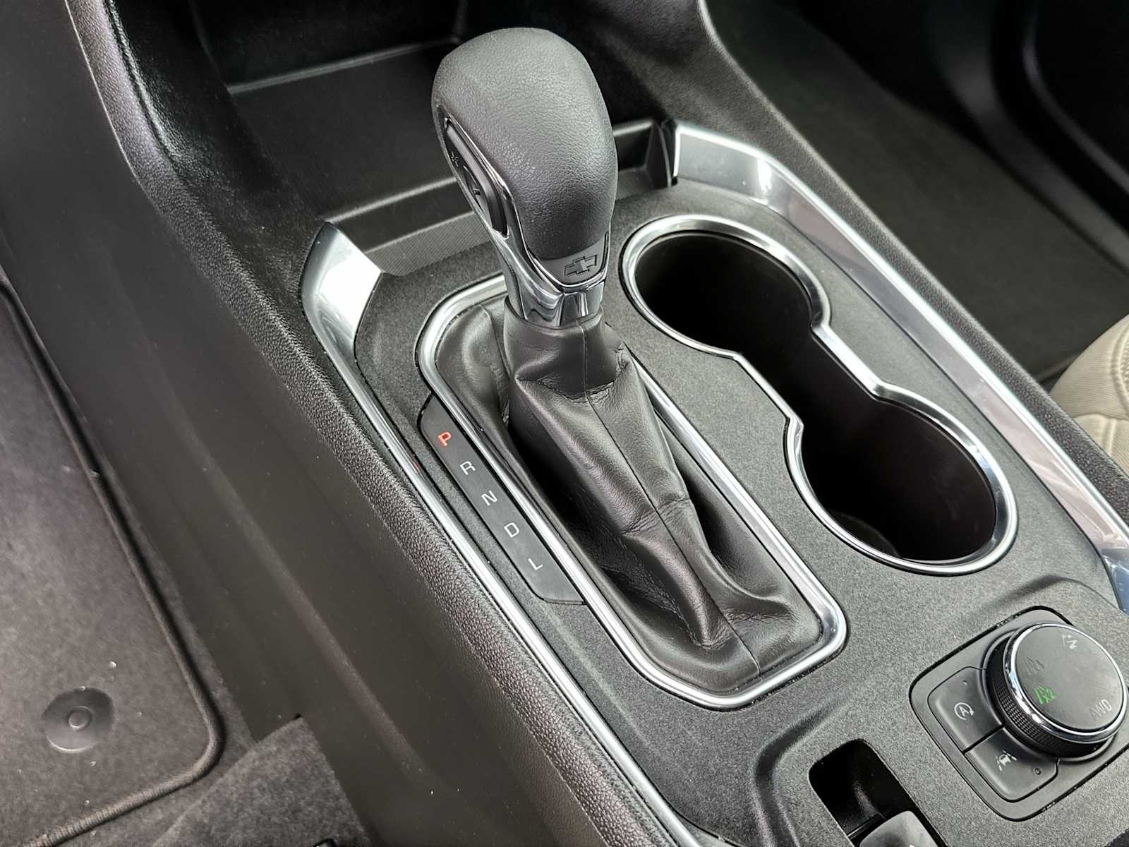 Thumbnail: 2023 Chevrolet Traverse - 23