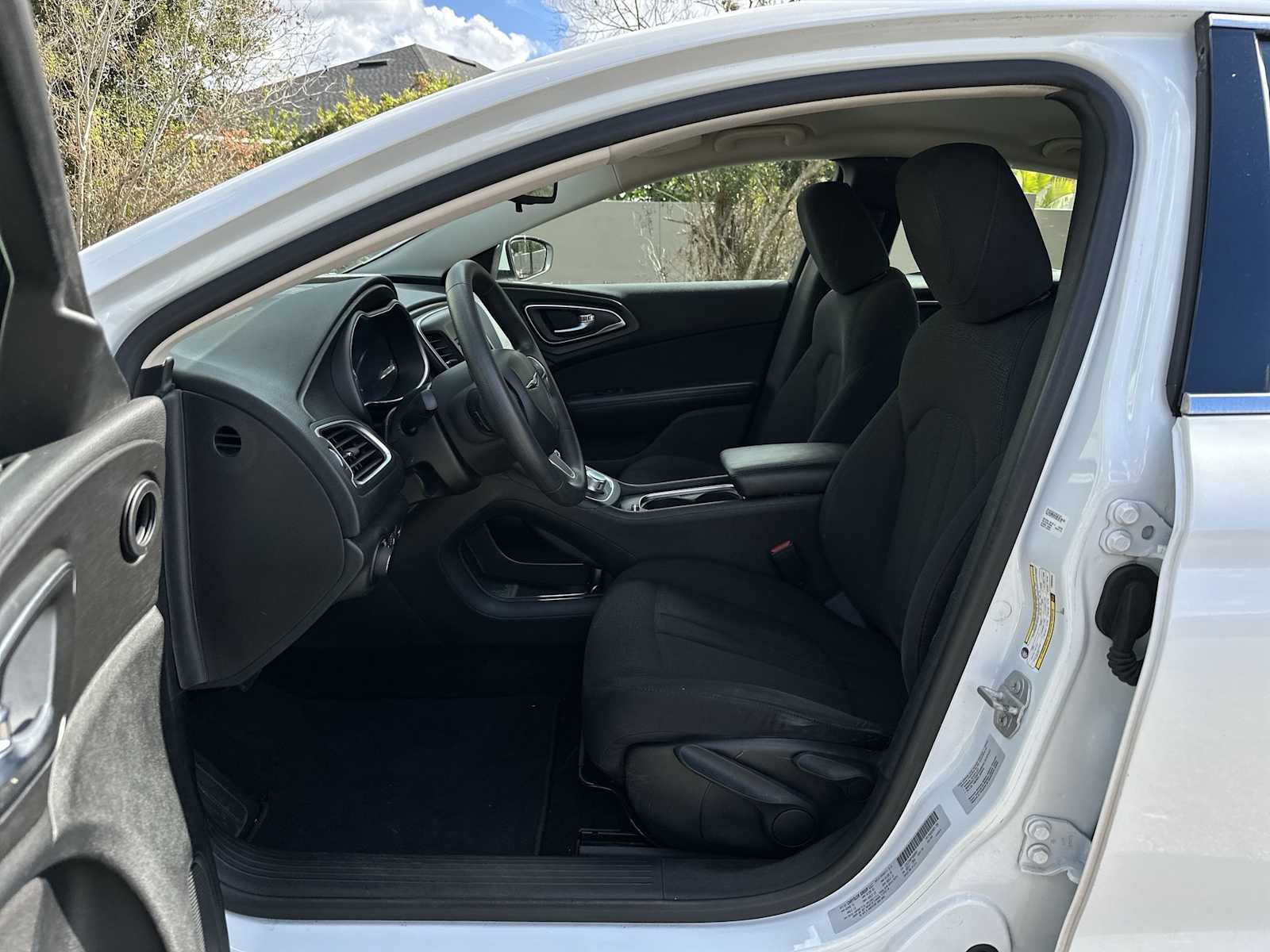 Thumbnail: 2015 Chrysler 200 - 2