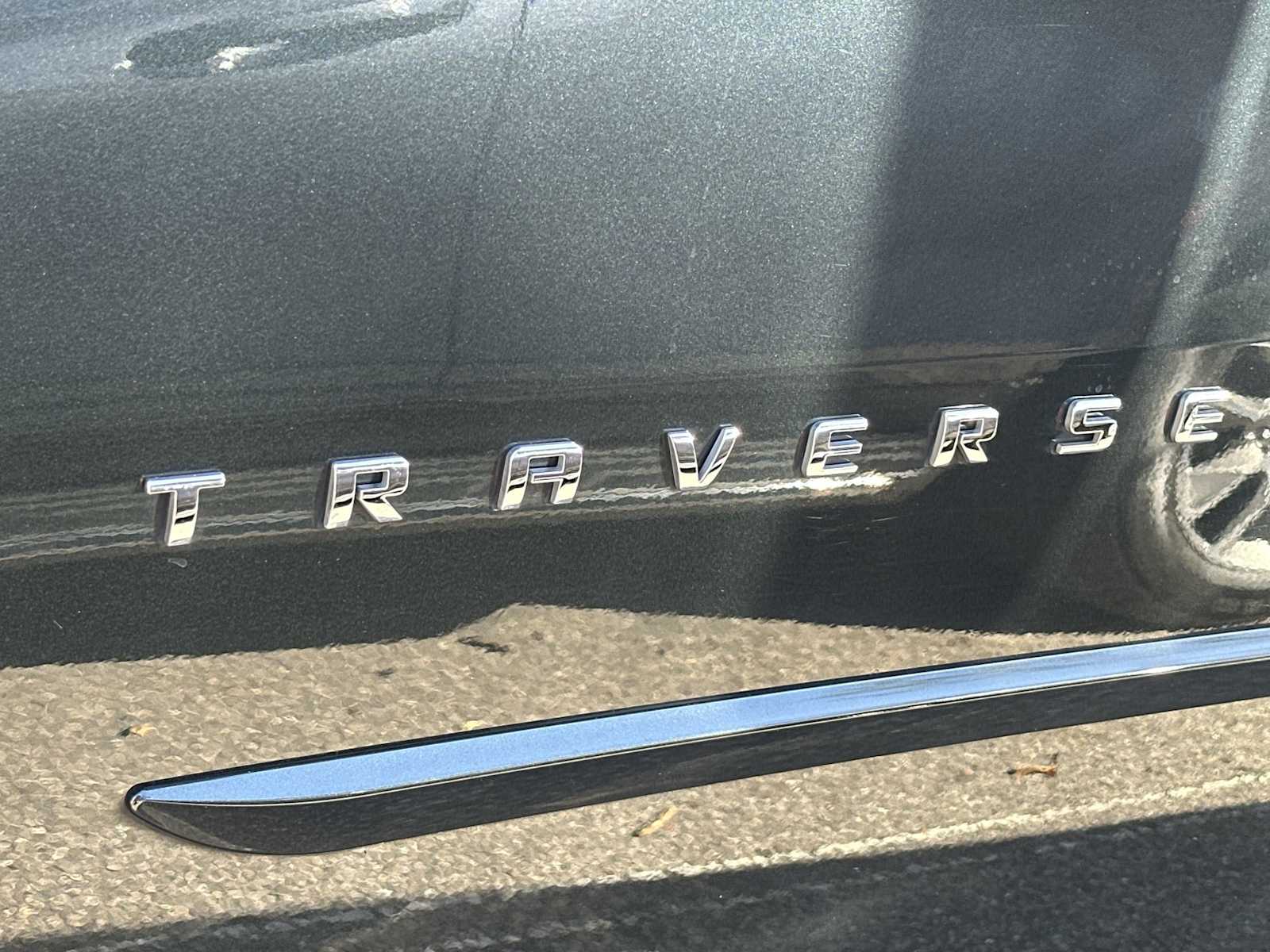 Thumbnail: 2020 Chevrolet Traverse - 11