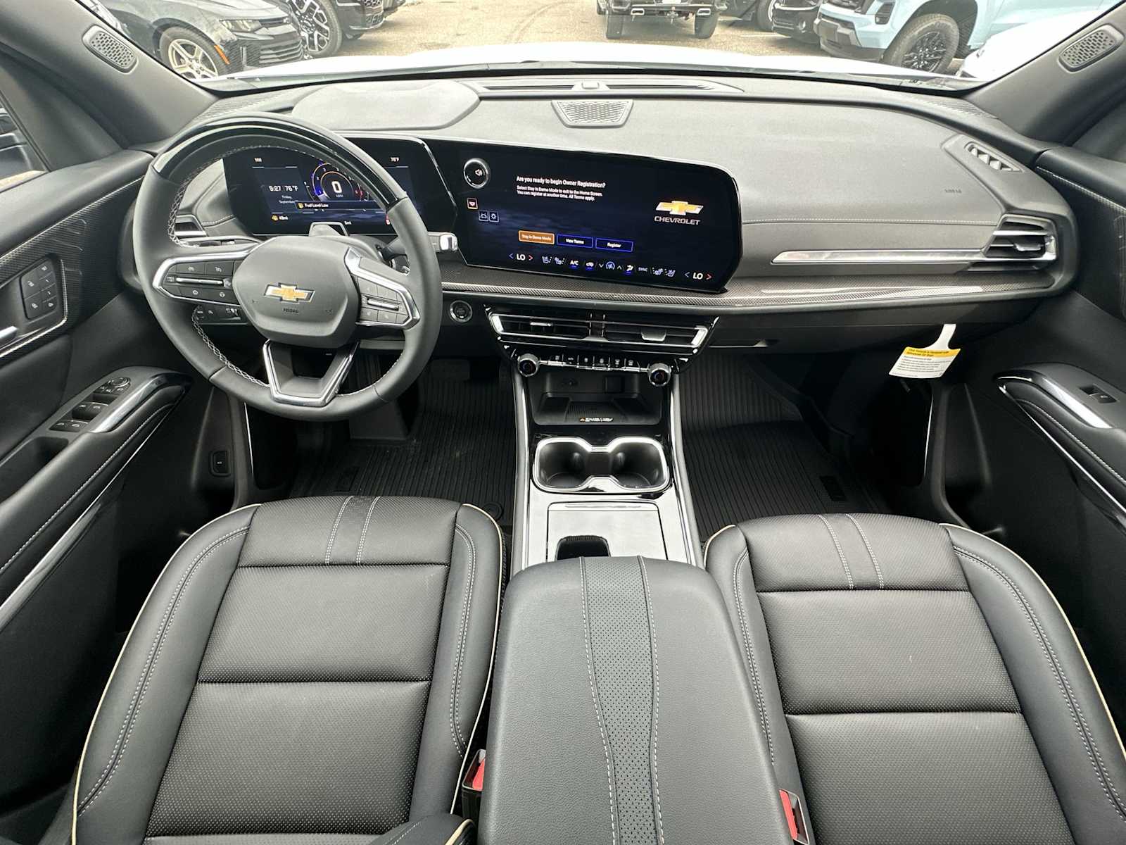 Thumbnail: 2026 Chevrolet Traverse - 14