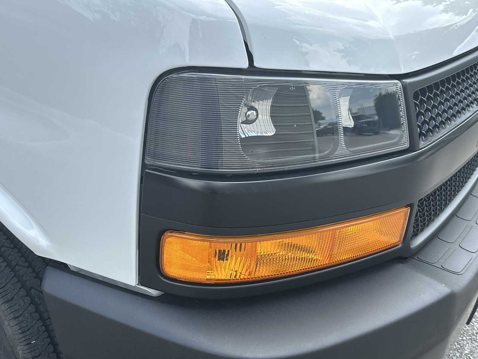 Thumbnail: 2026 Chevrolet Express - 18