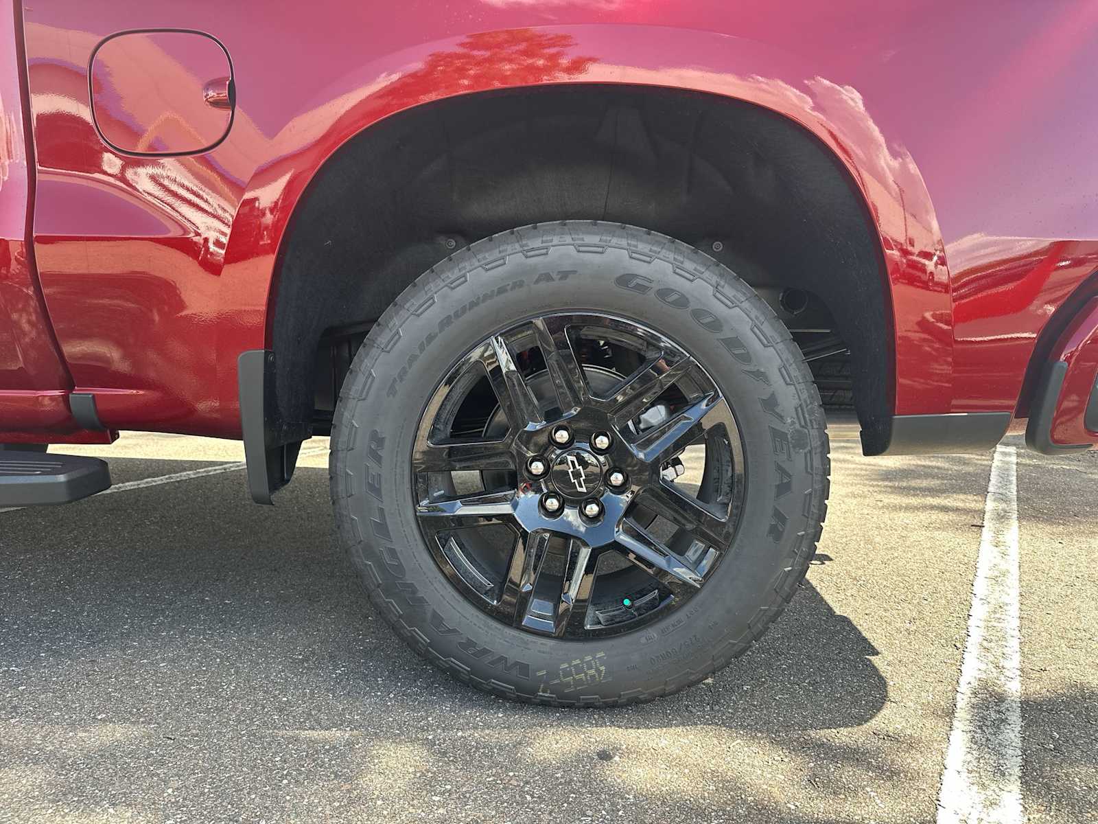 Thumbnail: 2026 Chevrolet Silverado 1500 - 12