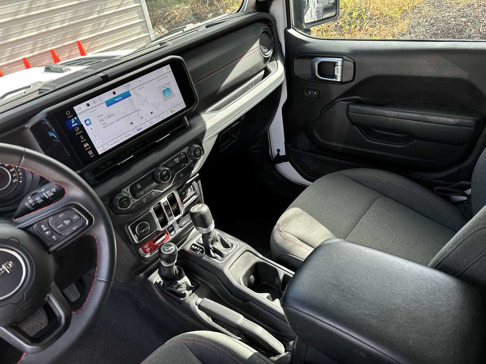 Thumbnail: 2024 Jeep Wrangler - 20