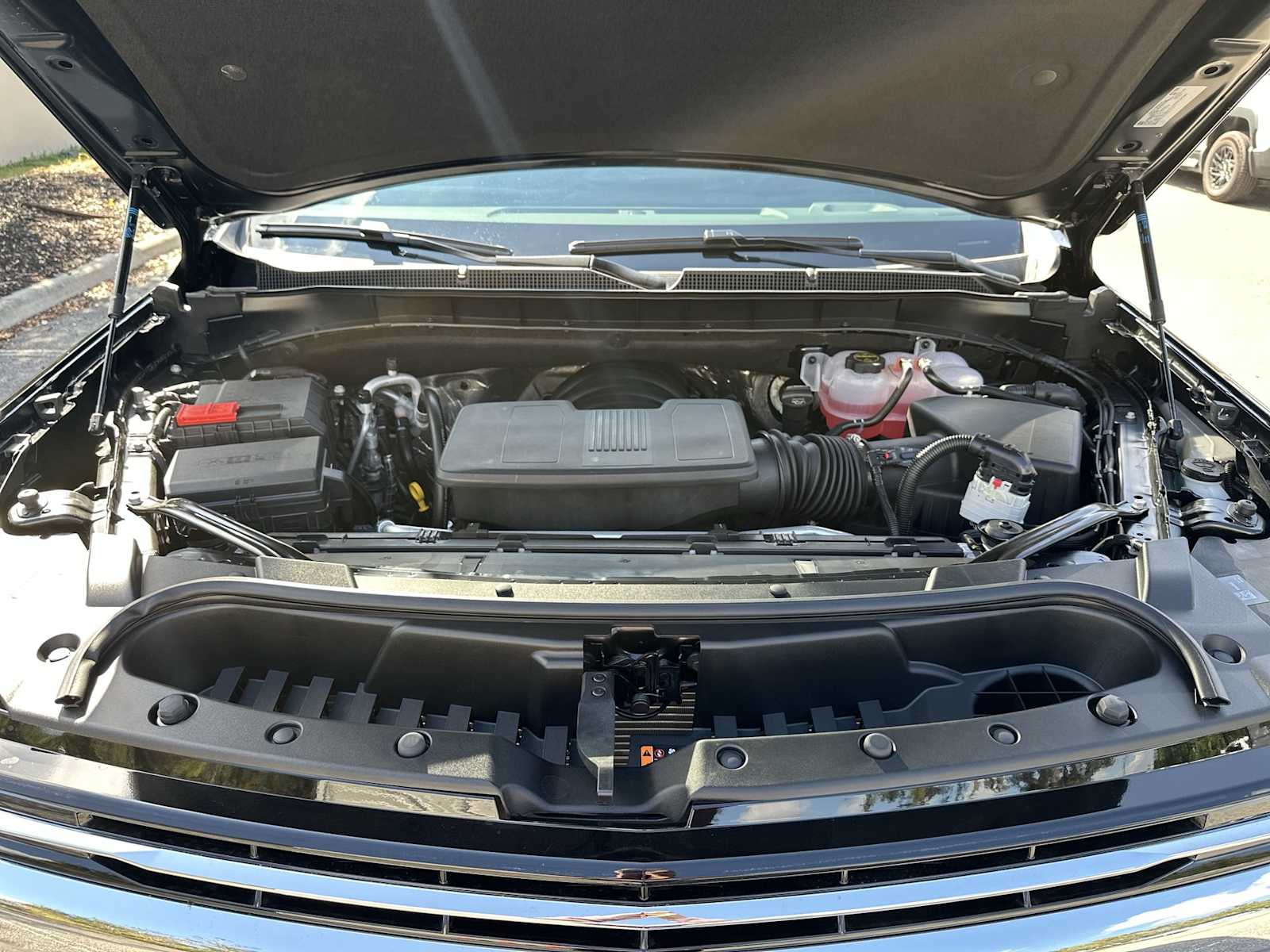 Thumbnail: 2026 Chevrolet Tahoe - 13