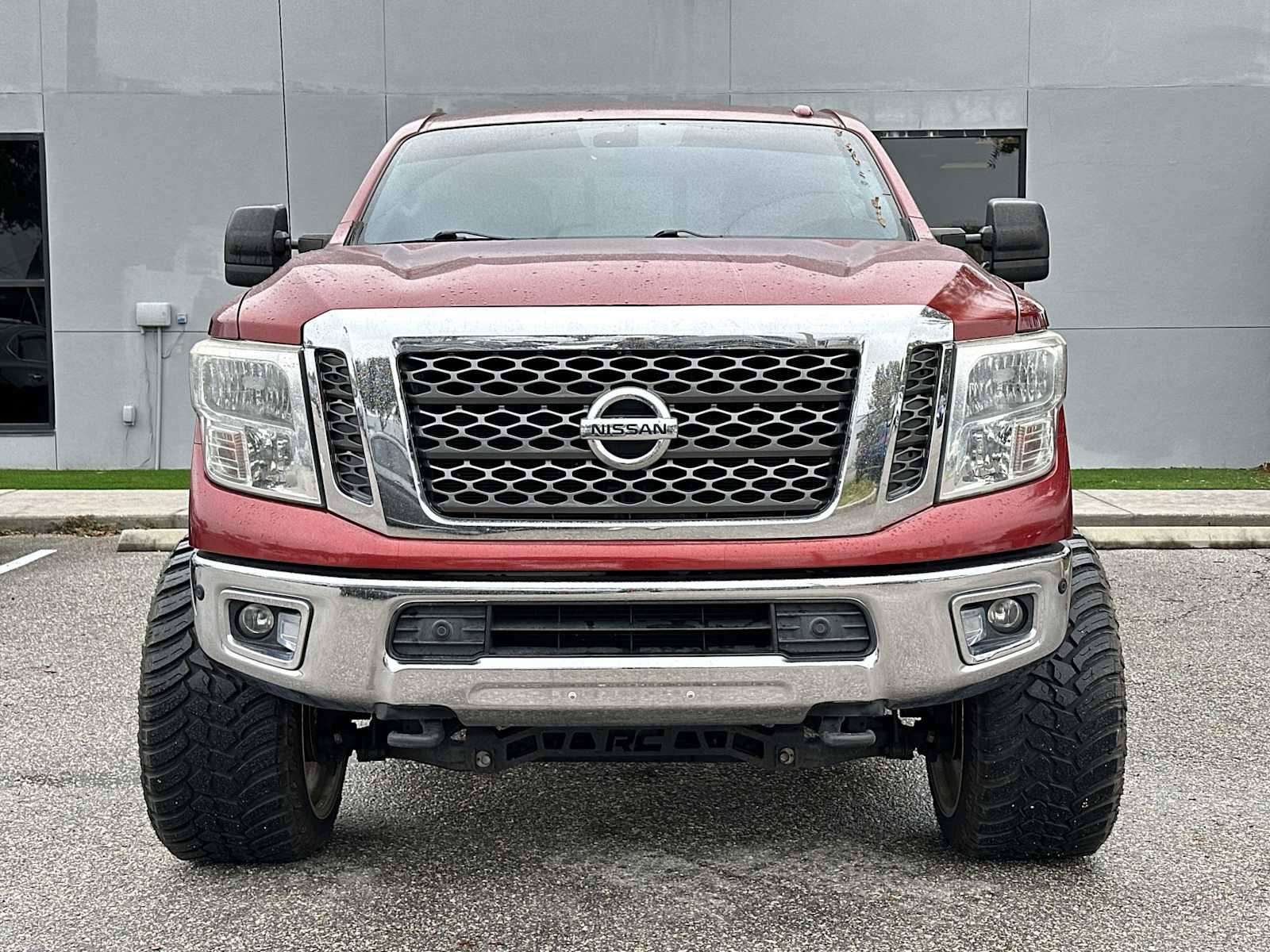 Thumbnail: 2017 Nissan Titan - 9
