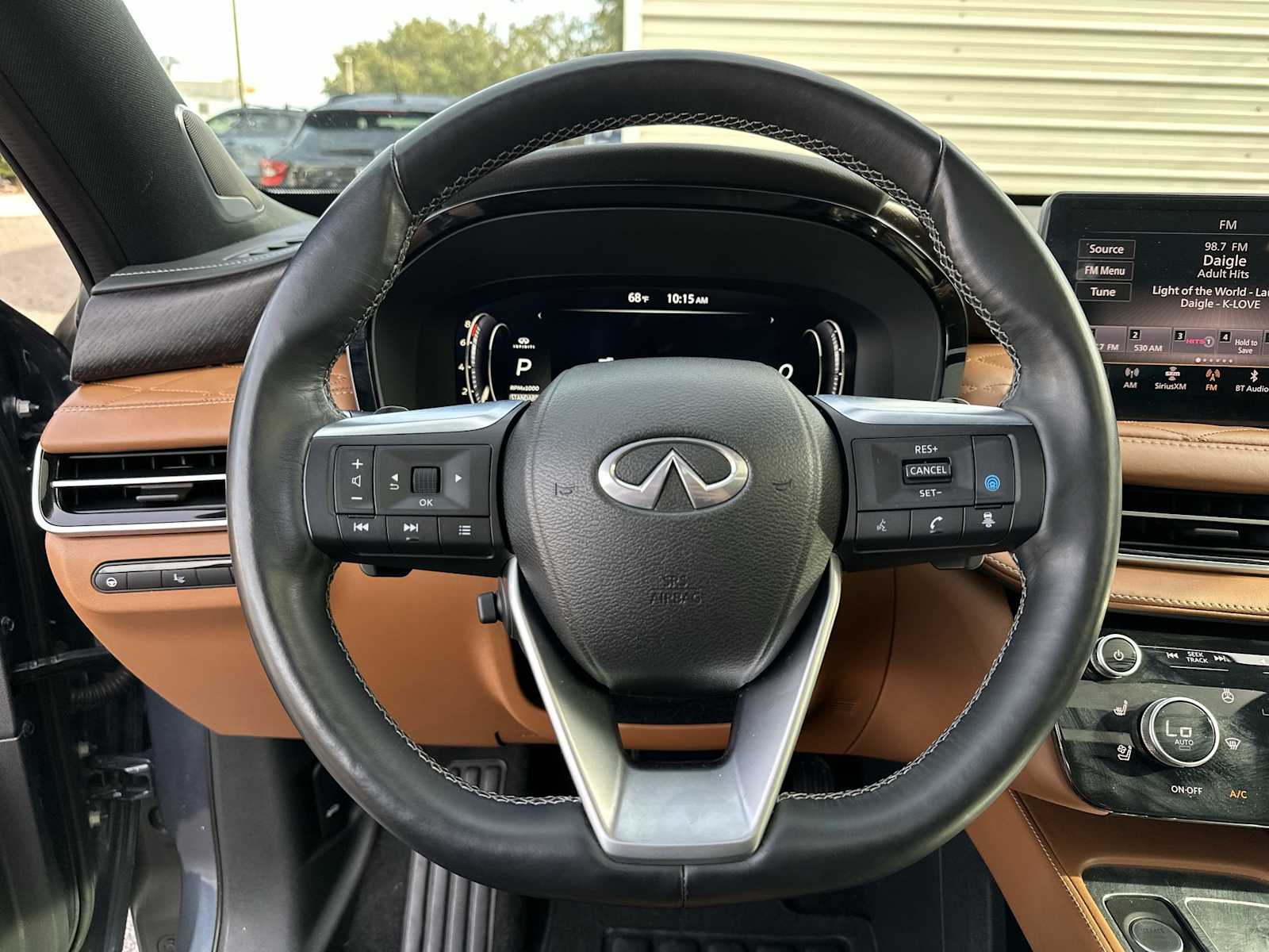 Thumbnail: 2022 INFINITI QX60 - 20