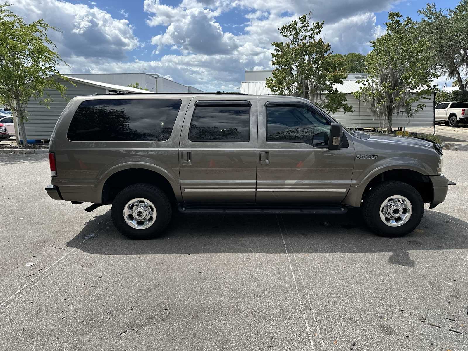Thumbnail: 2005 Ford Excursion - 7