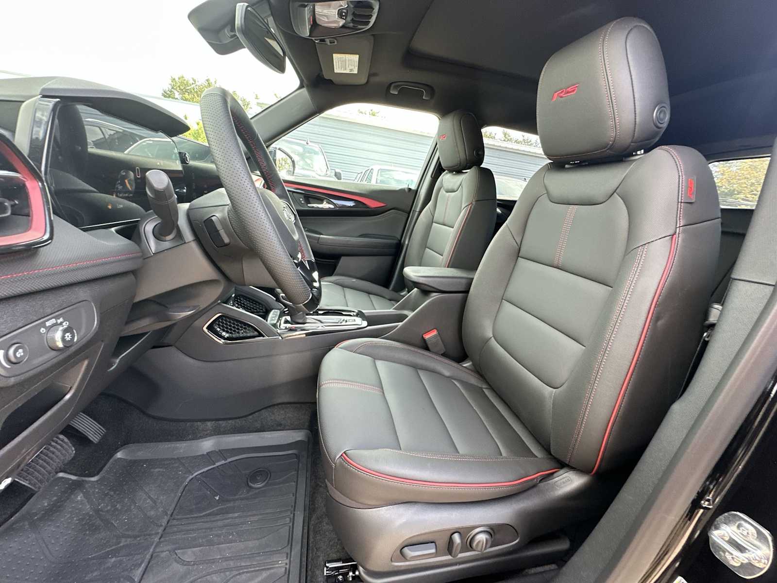 Thumbnail: 2026 Chevrolet TrailBlazer - 15