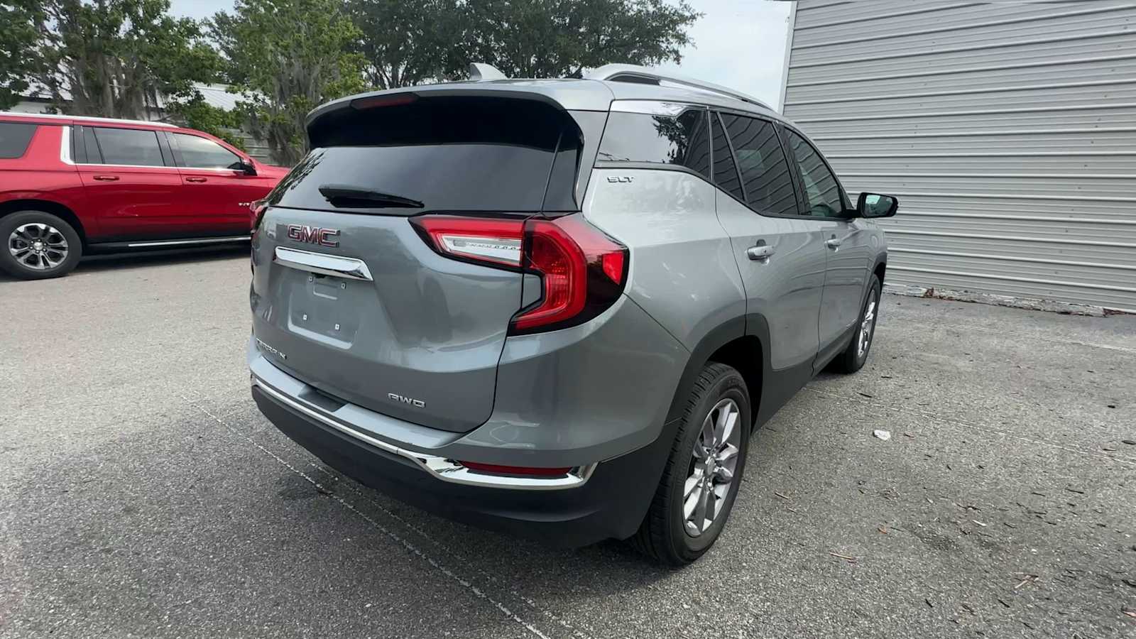 Thumbnail: 2024 GMC Terrain - 8