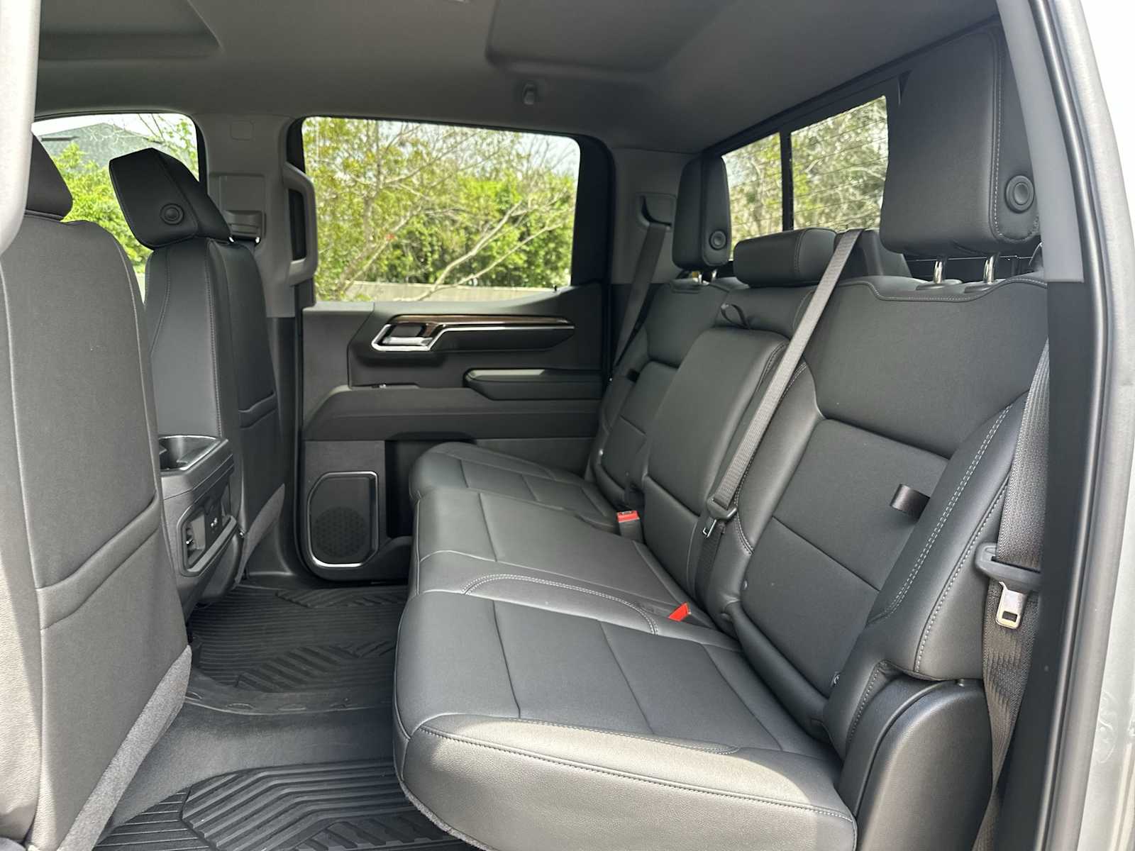Thumbnail: 2026 Chevrolet Silverado 1500 - 17