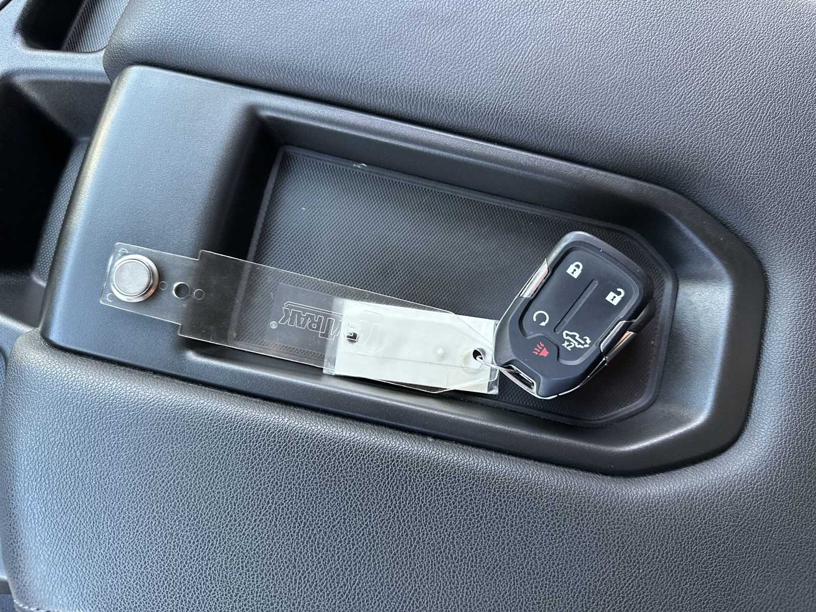 Thumbnail: 2022 Chevrolet Silverado 1500 - 26