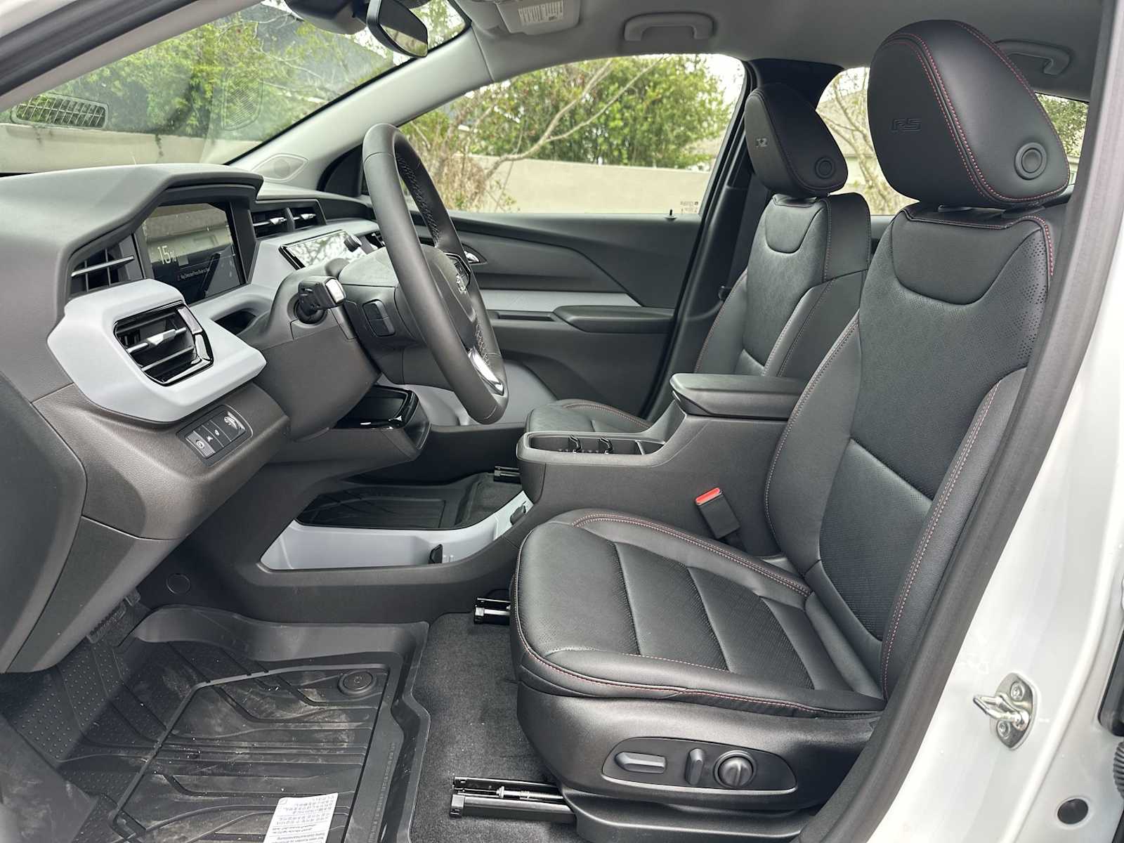 Thumbnail: 2027 Chevrolet Bolt EV - 16