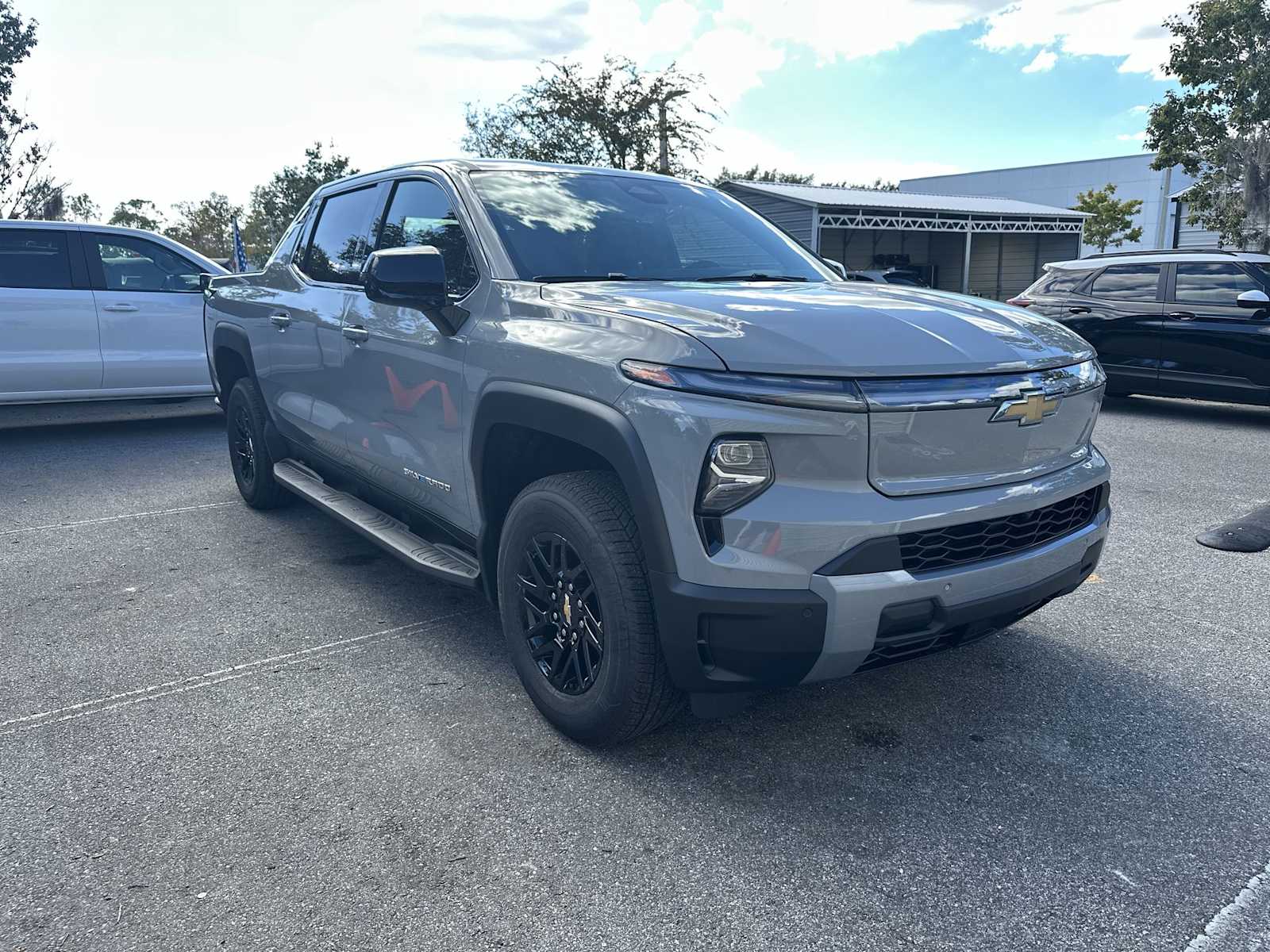 Thumbnail: 2026 Chevrolet Silverado EV - 8