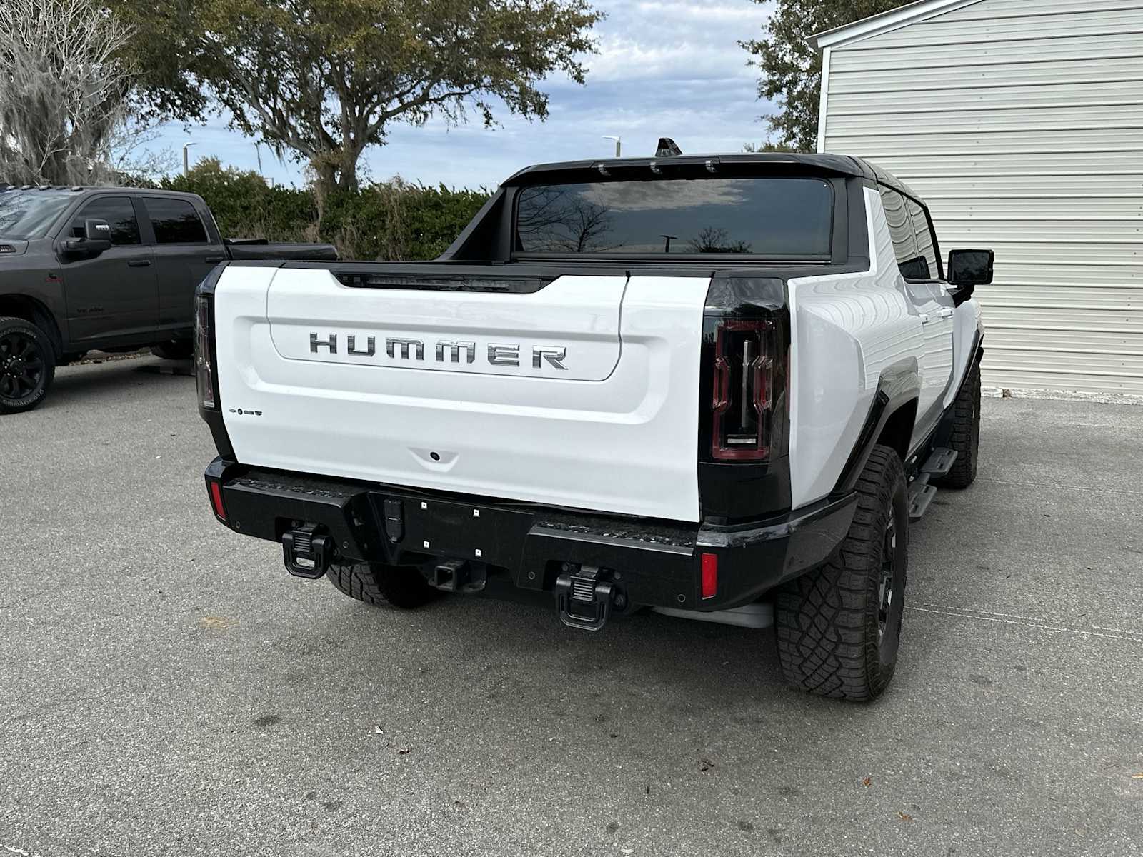 Thumbnail: 2025 GMC Hummer EV - 6