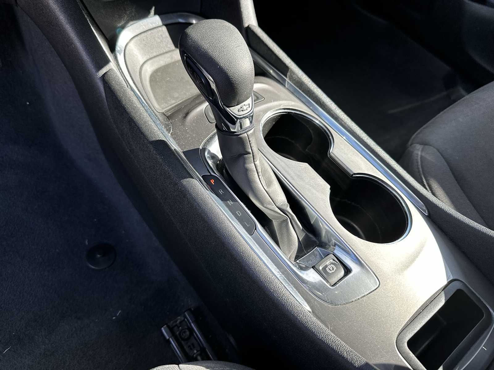 Thumbnail: 2023 Chevrolet Malibu - 24