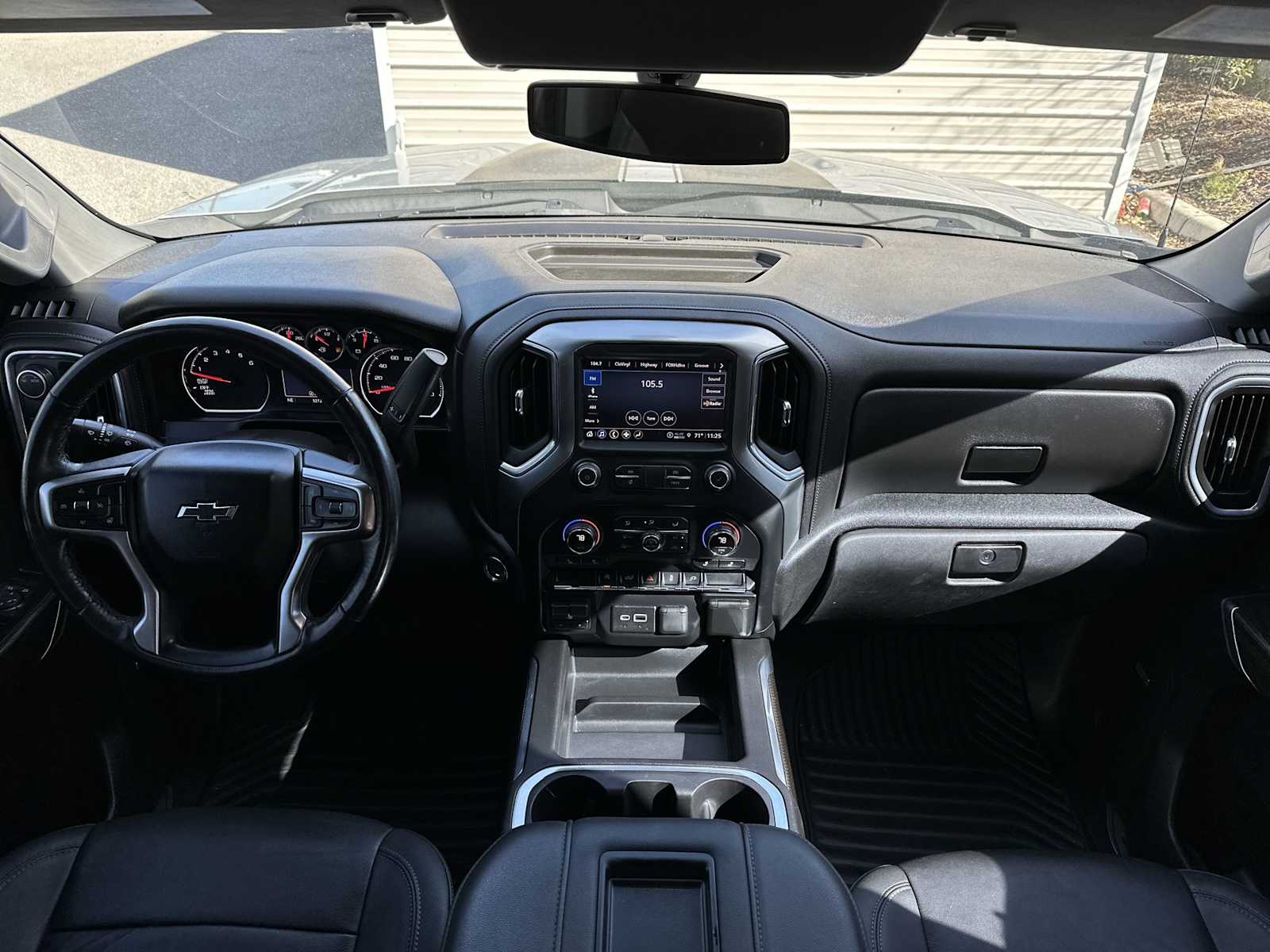 Thumbnail: 2021 Chevrolet Silverado 1500 - 14