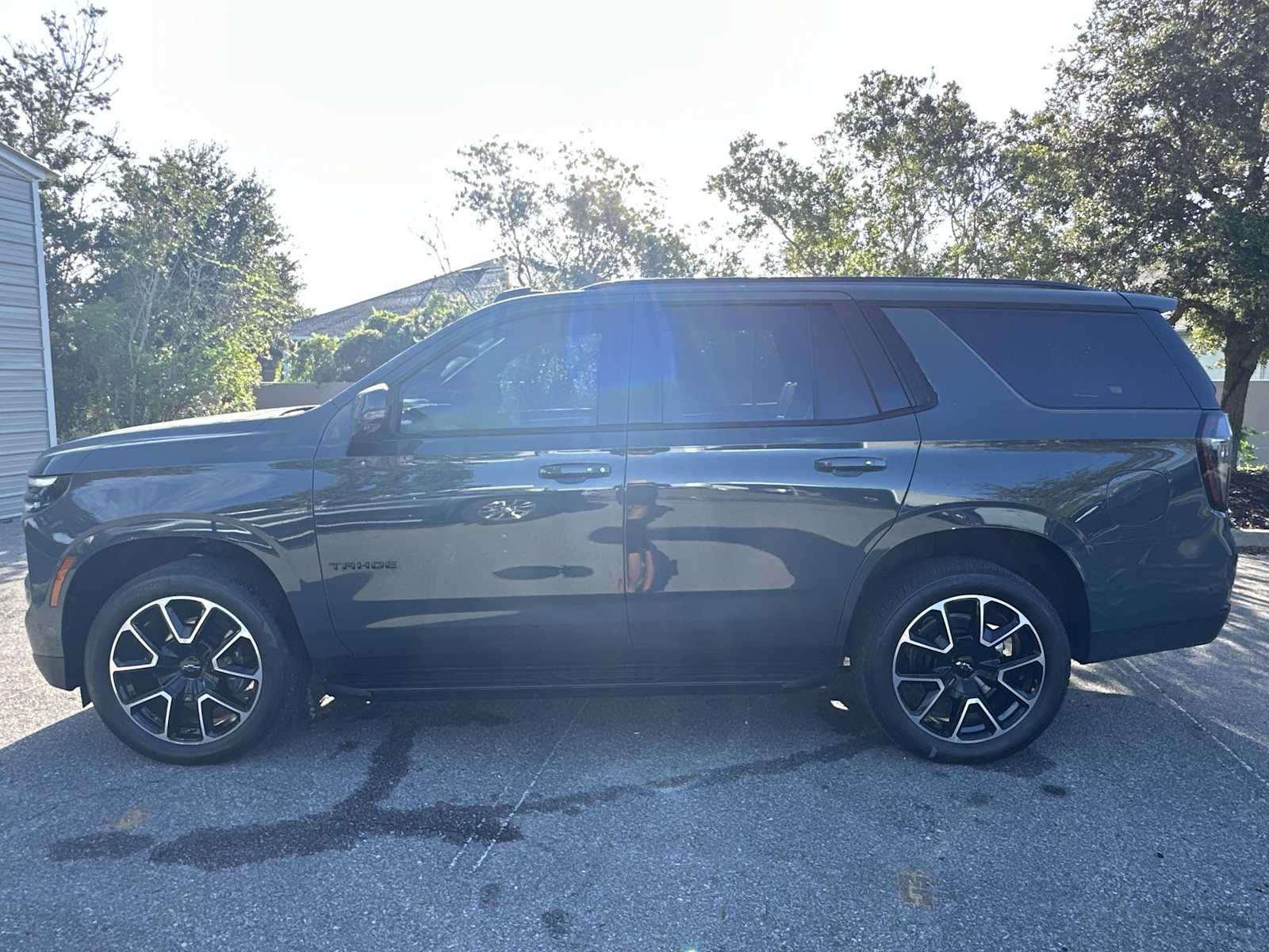 Thumbnail: 2025 Chevrolet Tahoe - 3