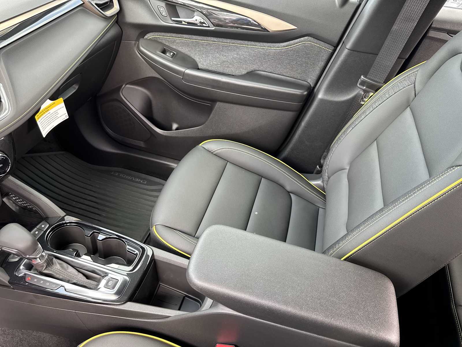 Thumbnail: 2025 Chevrolet TrailBlazer - 21