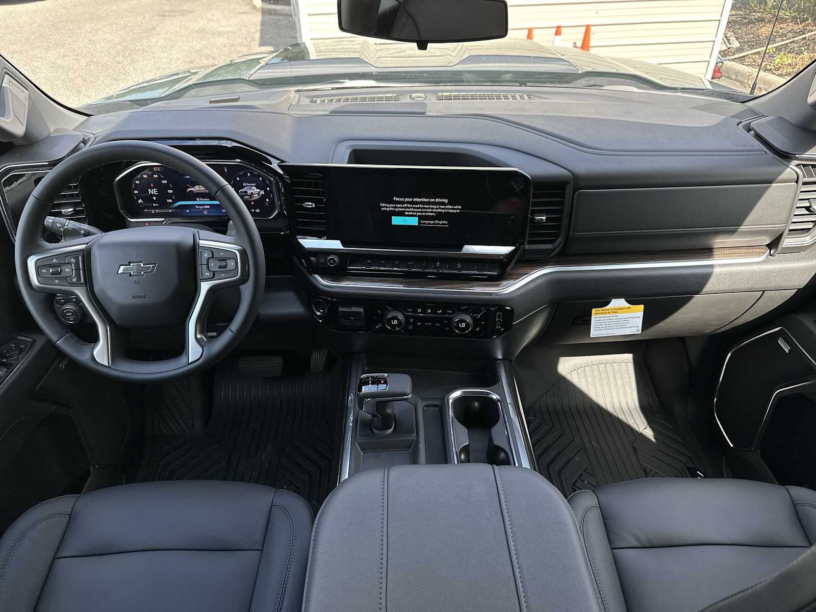 Thumbnail: 2026 Chevrolet Silverado 1500 - 14