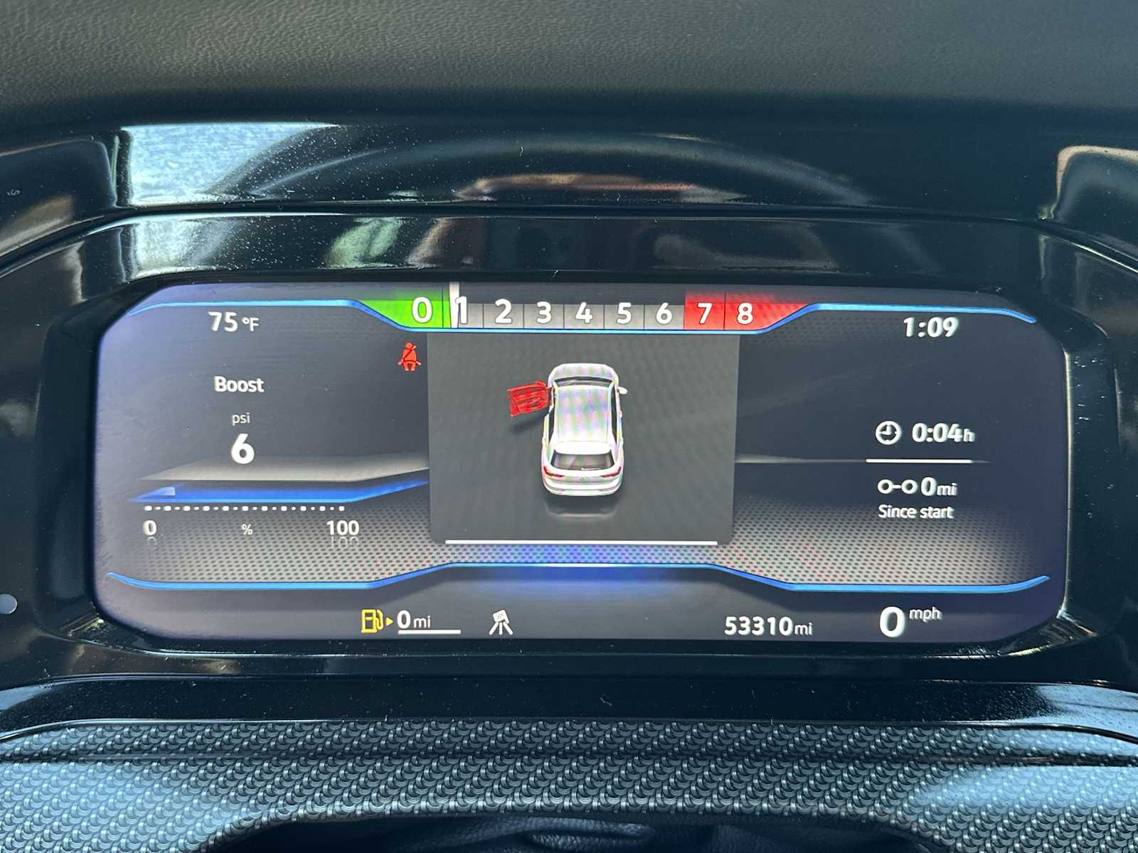 Thumbnail: 2023 Volkswagen Golf - 25