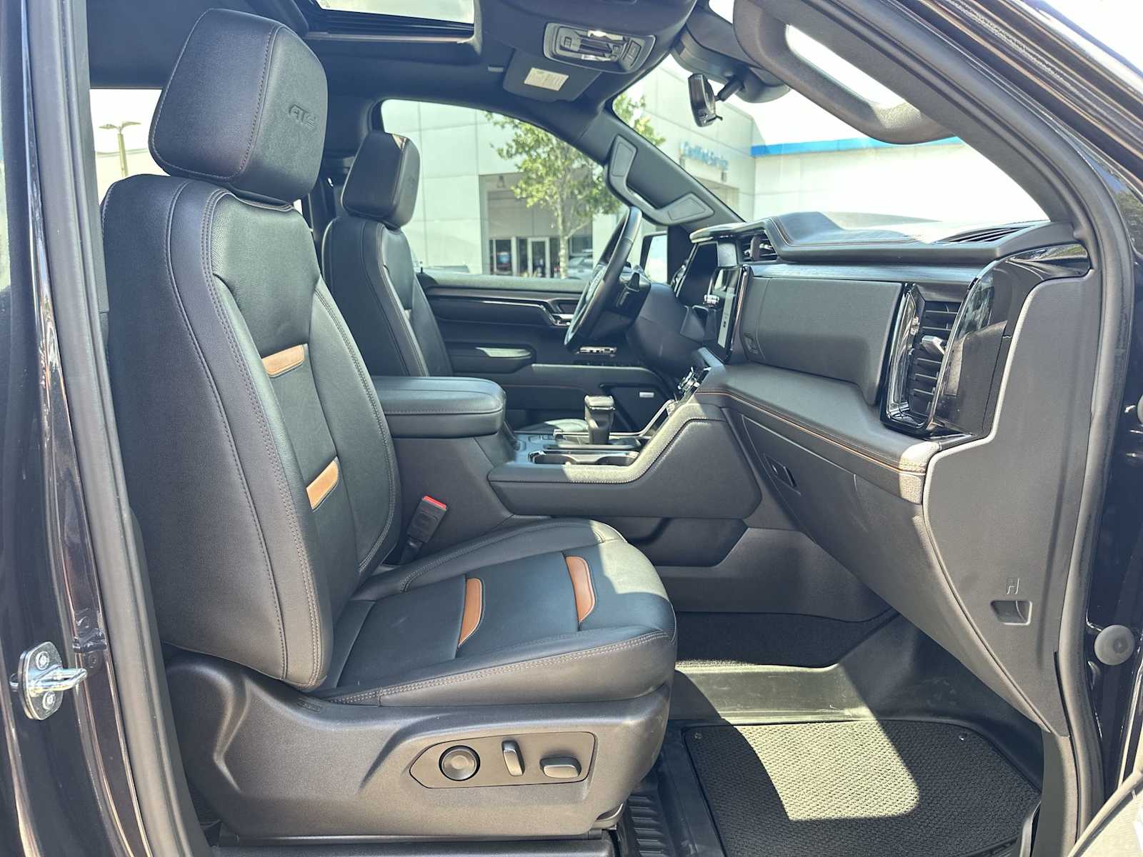 Thumbnail: 2023 GMC Sierra 1500 - 19