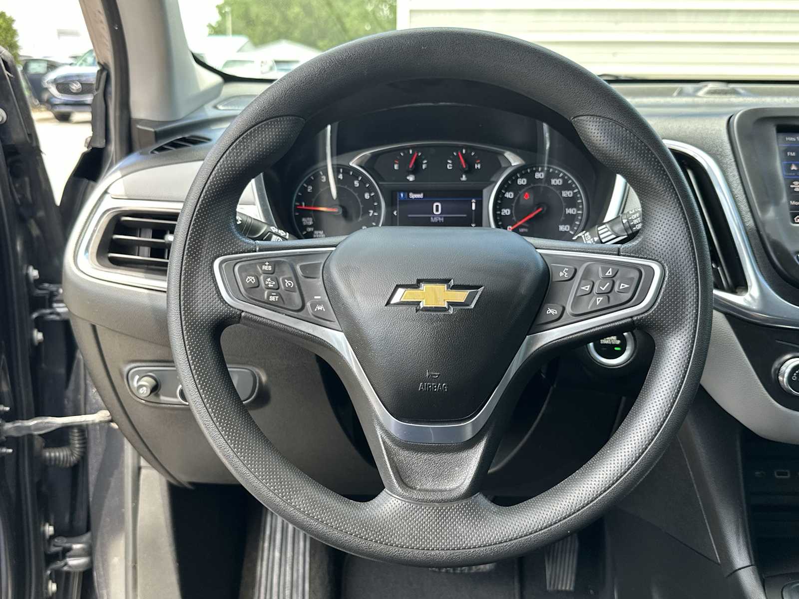 Thumbnail: 2022 Chevrolet Equinox - 28