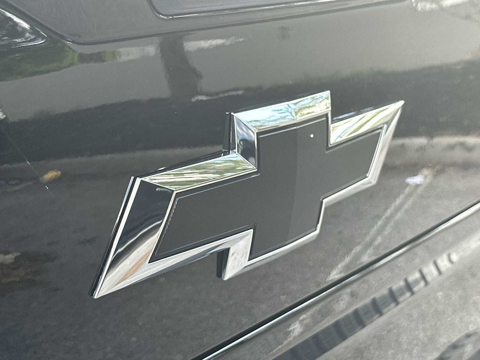 Thumbnail: 2026 Chevrolet Silverado 1500 - 10