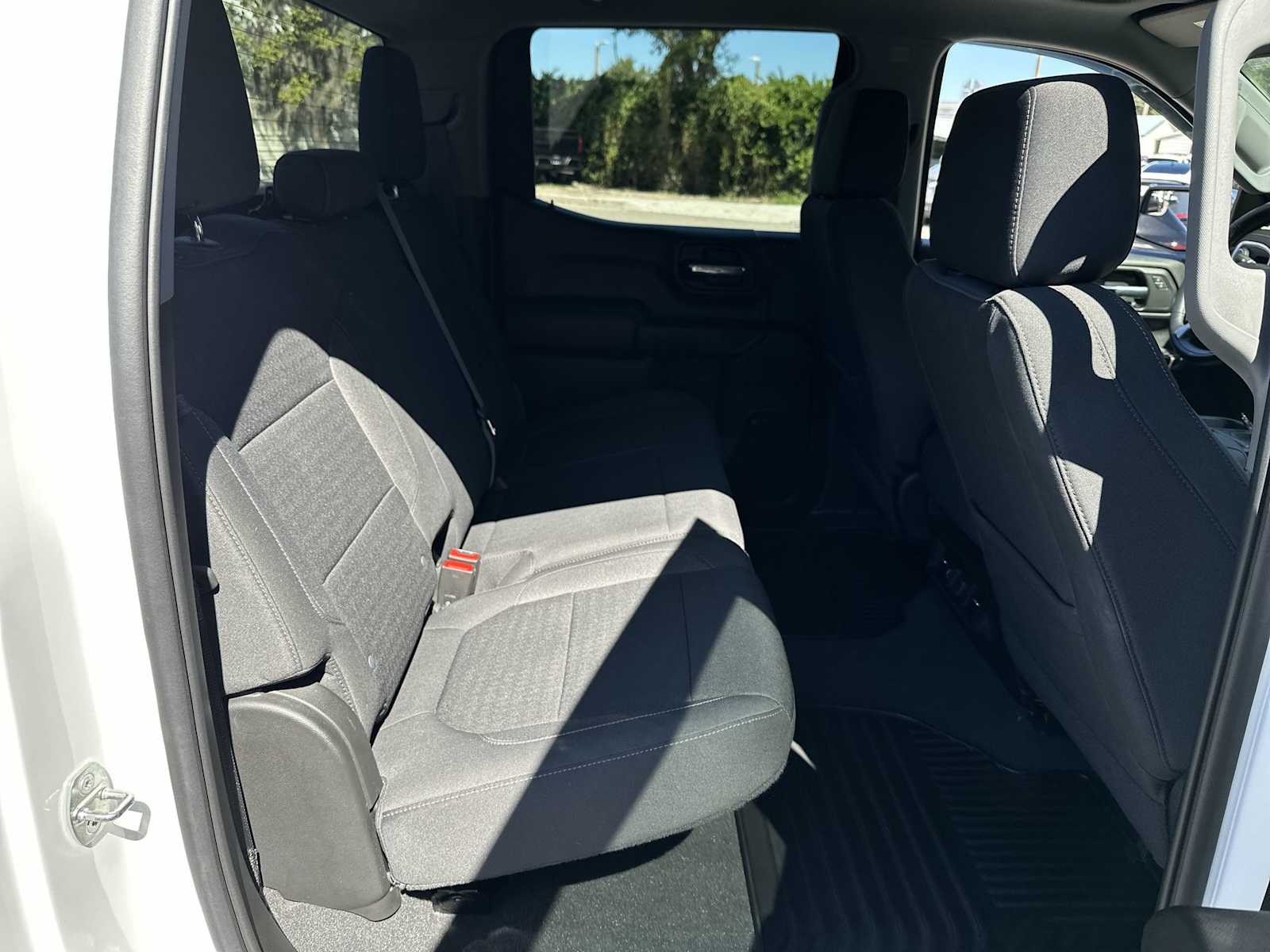 Thumbnail: 2022 Chevrolet Silverado 1500 - 18